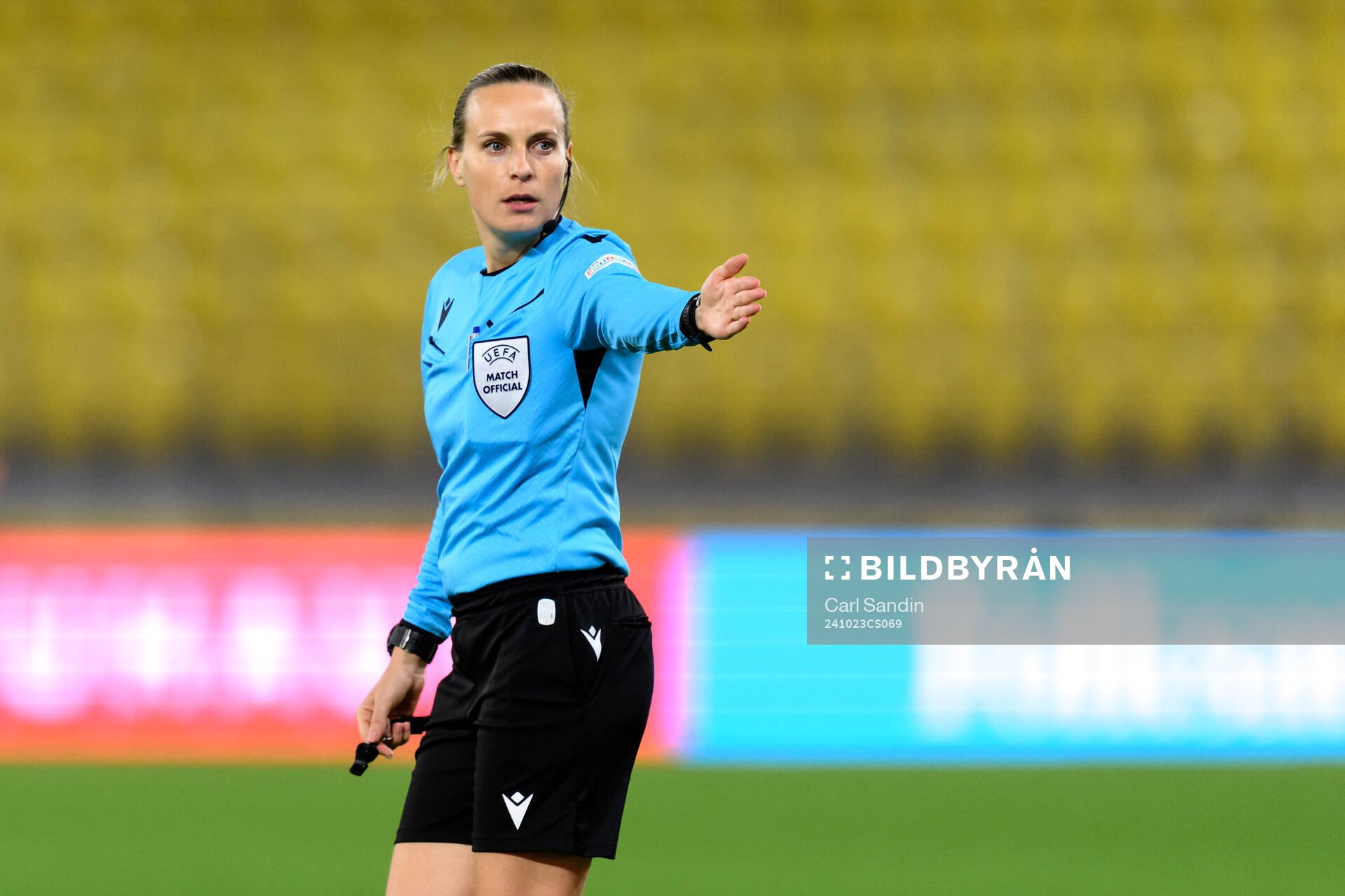Referee Oxana Cruc