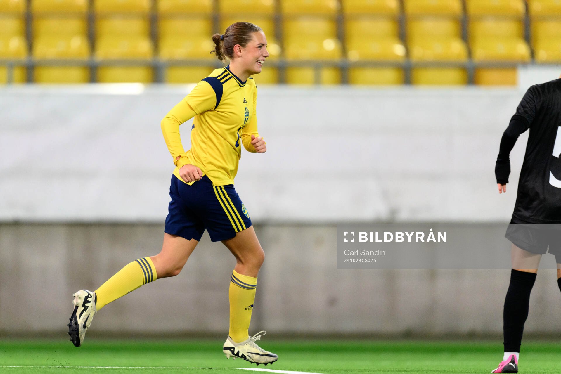 Klara Ahnberg of Sweden celebrates