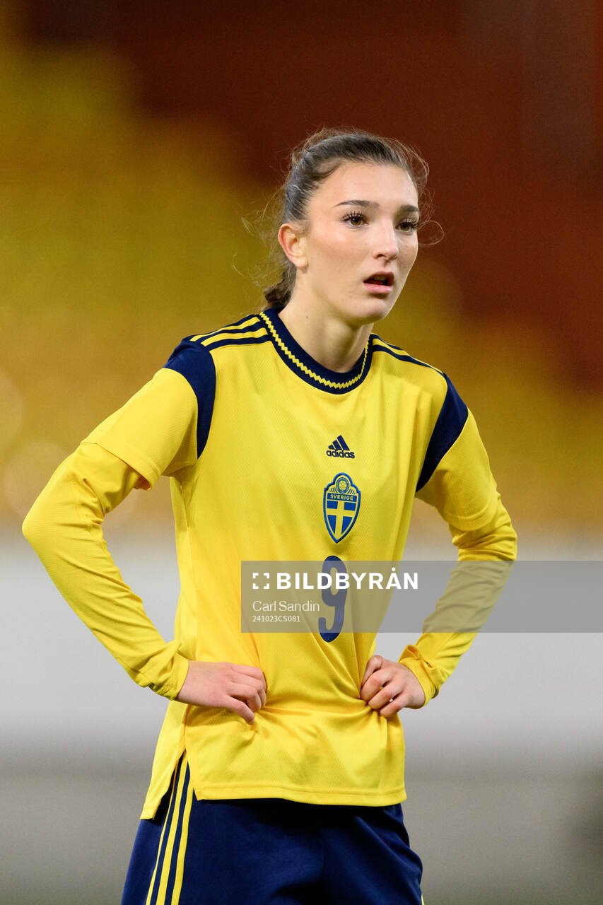 Rona Krasniqi of Sweden