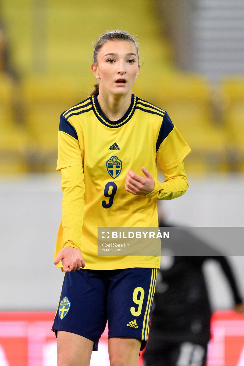 Rona Krasniqi of Sweden