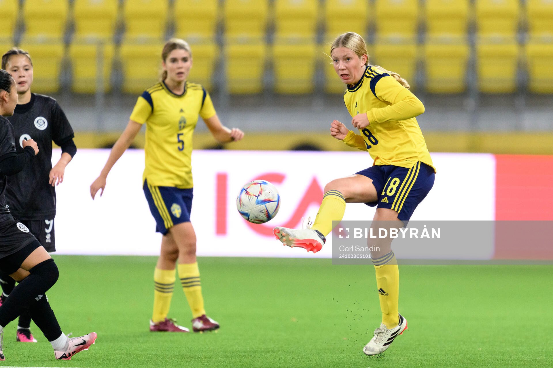 Thea Carlsson of Sweden