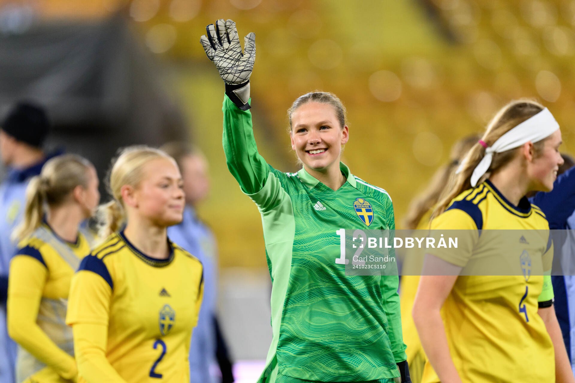 goalkeeper Hanna Karlsson of Sweden celebrates