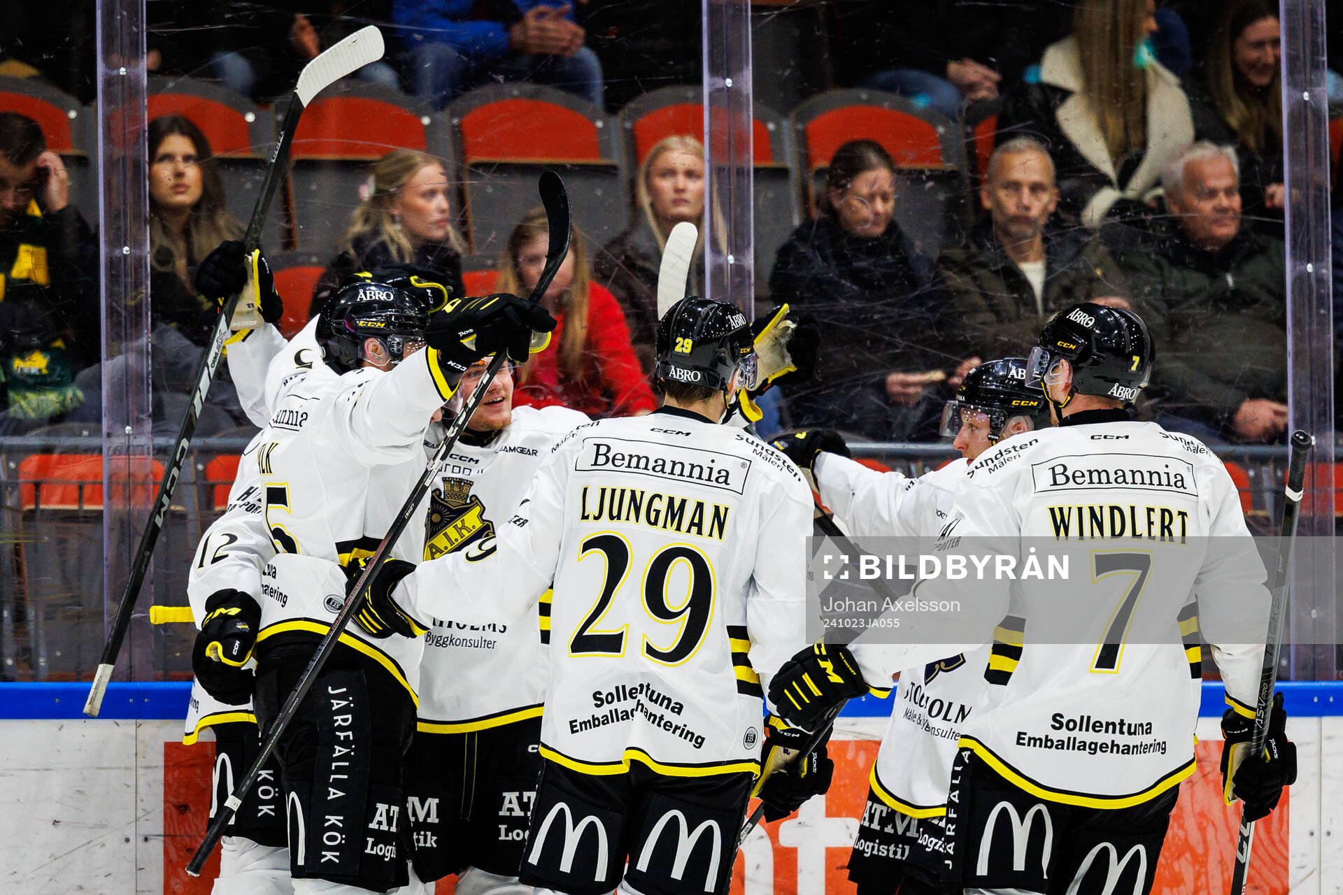 AIKs Christoffer Björk jublar