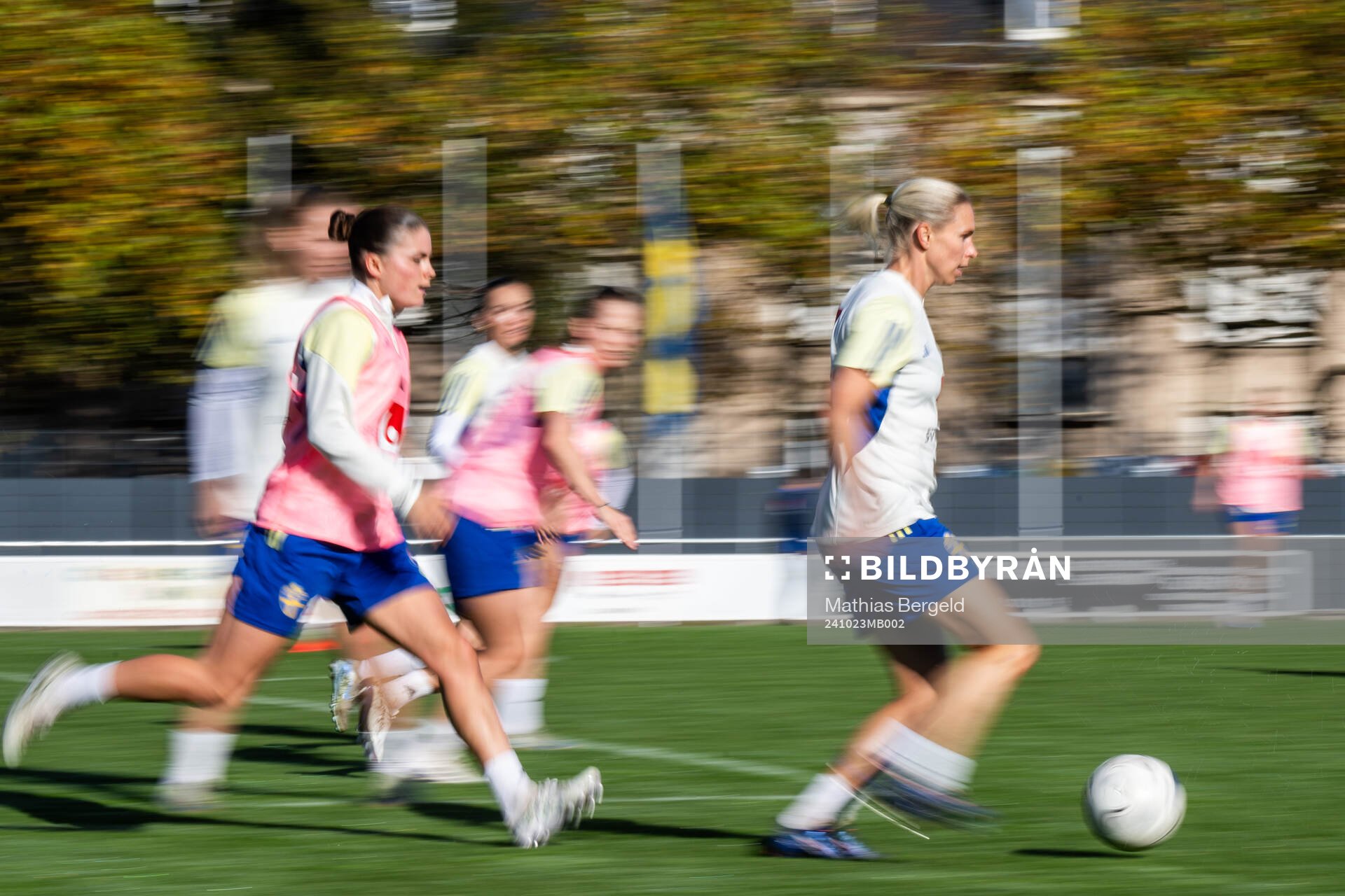 Hanna Wijk and Jonna Andersson of the Swedish women's