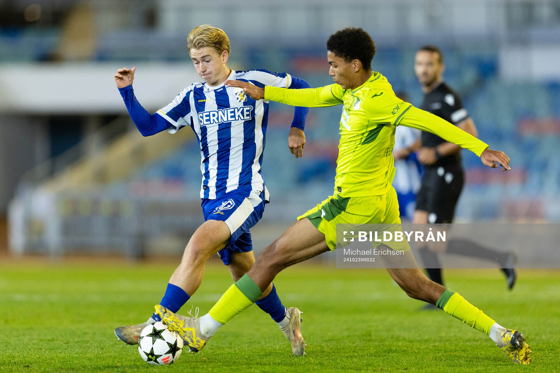 Noah Tolf of IFK Göteborg and Tristan Spranger of