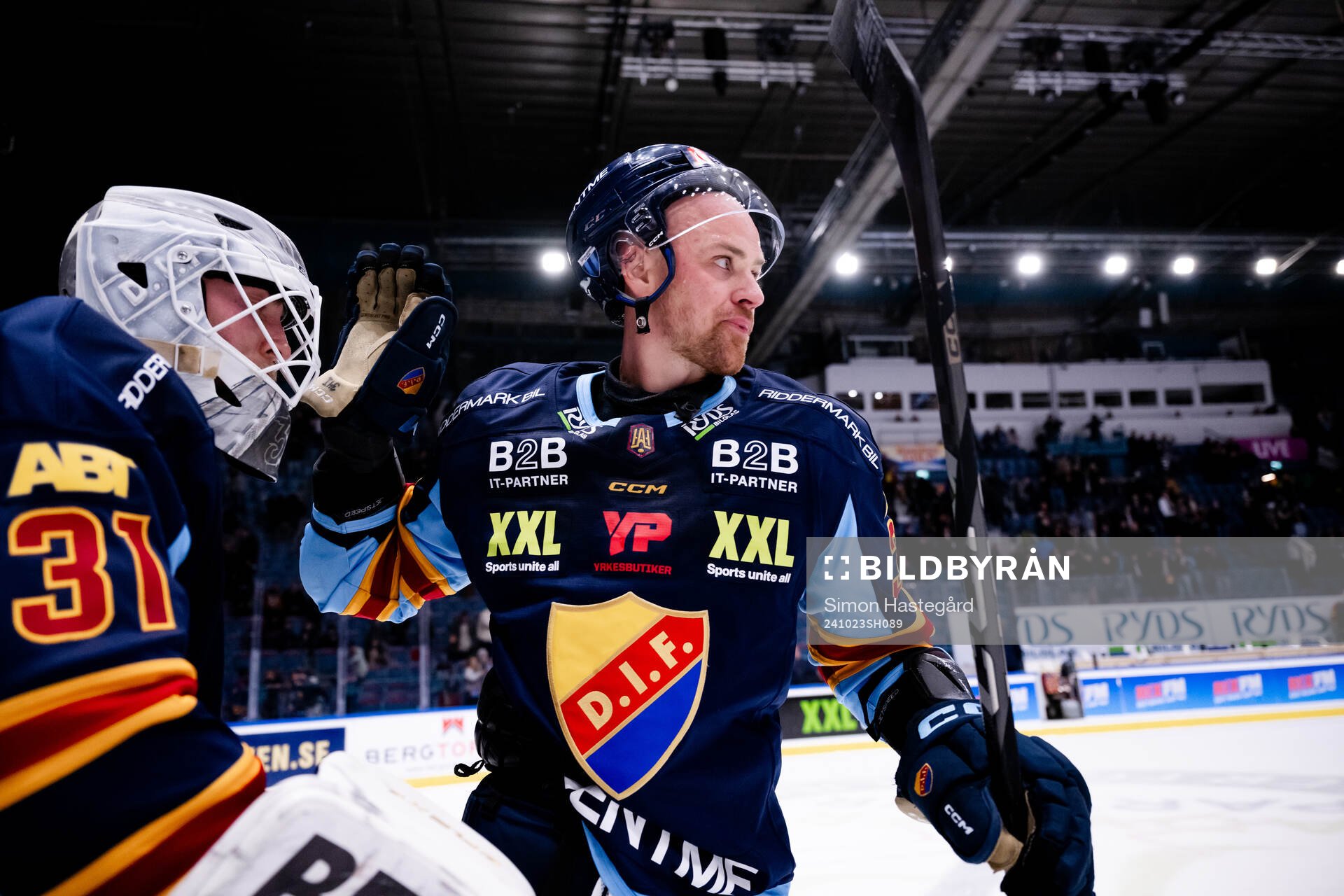 Djurgårdens målvakt Viktor Andrén och Daniel Brodin