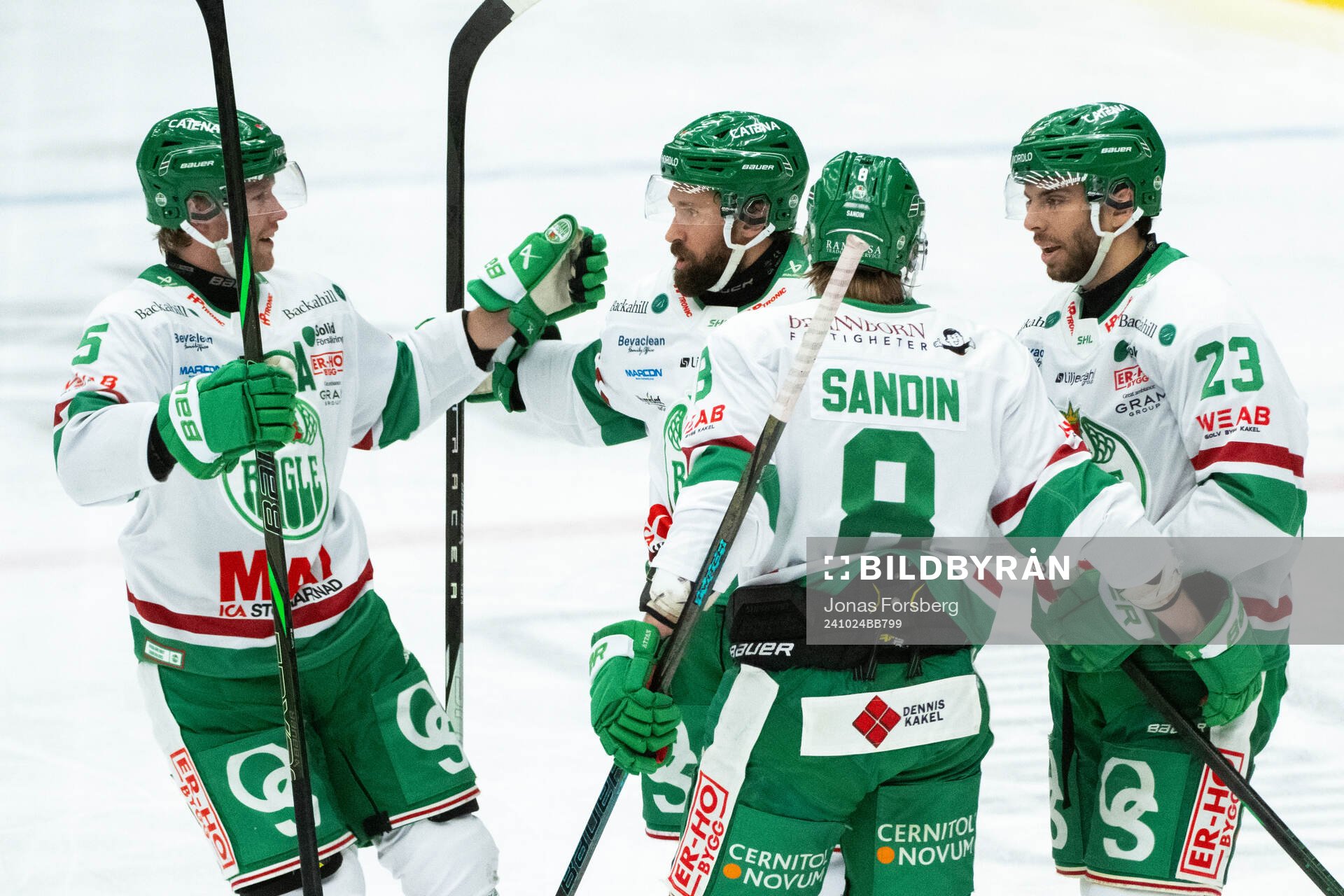 Rögles Michael Kapla jublar