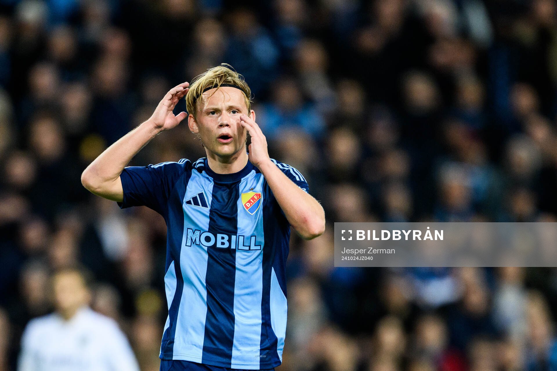 Tobias Gulliksen of Djurgården looks dejected