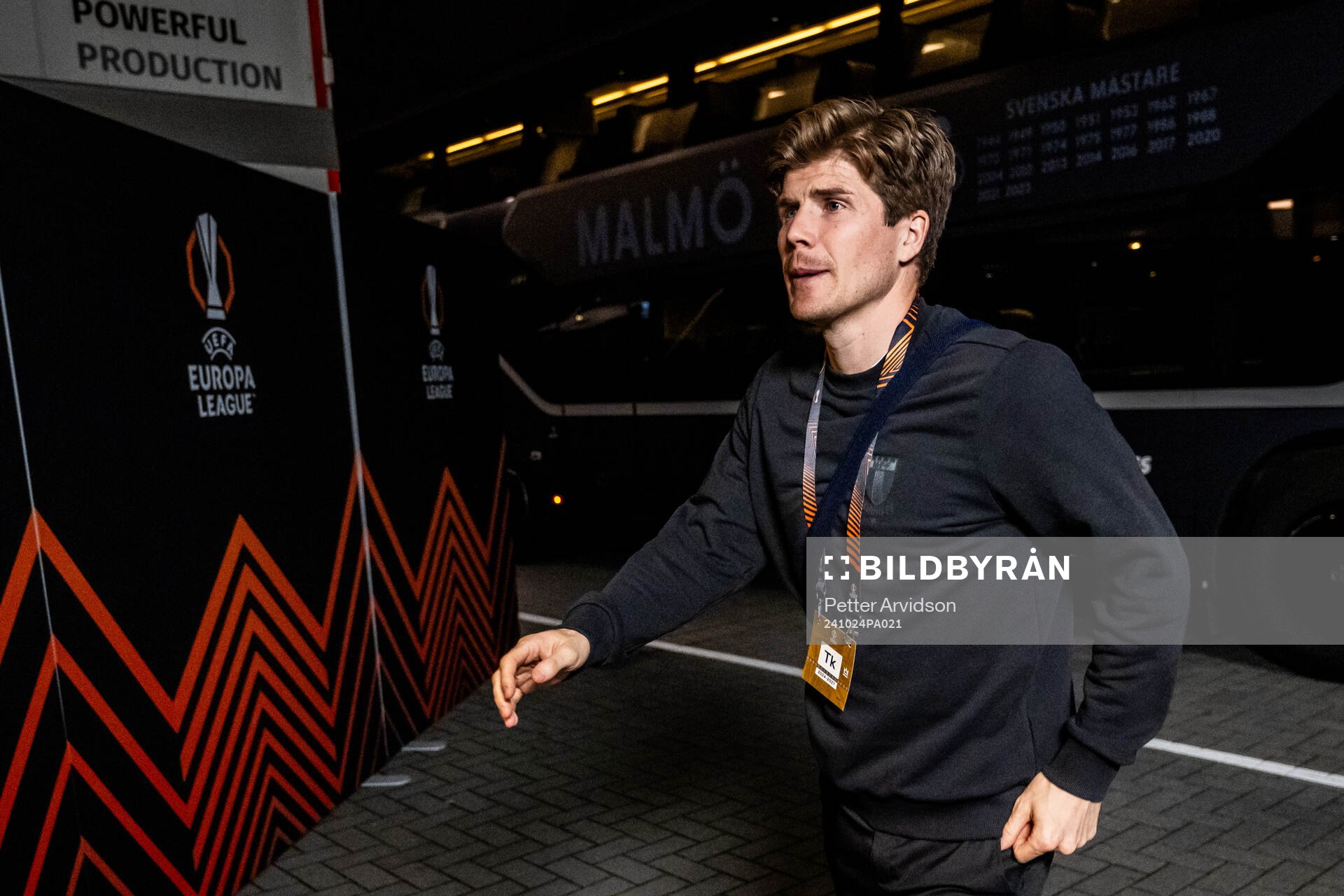Oliver Berg of Malmö FF arrives to the stadium