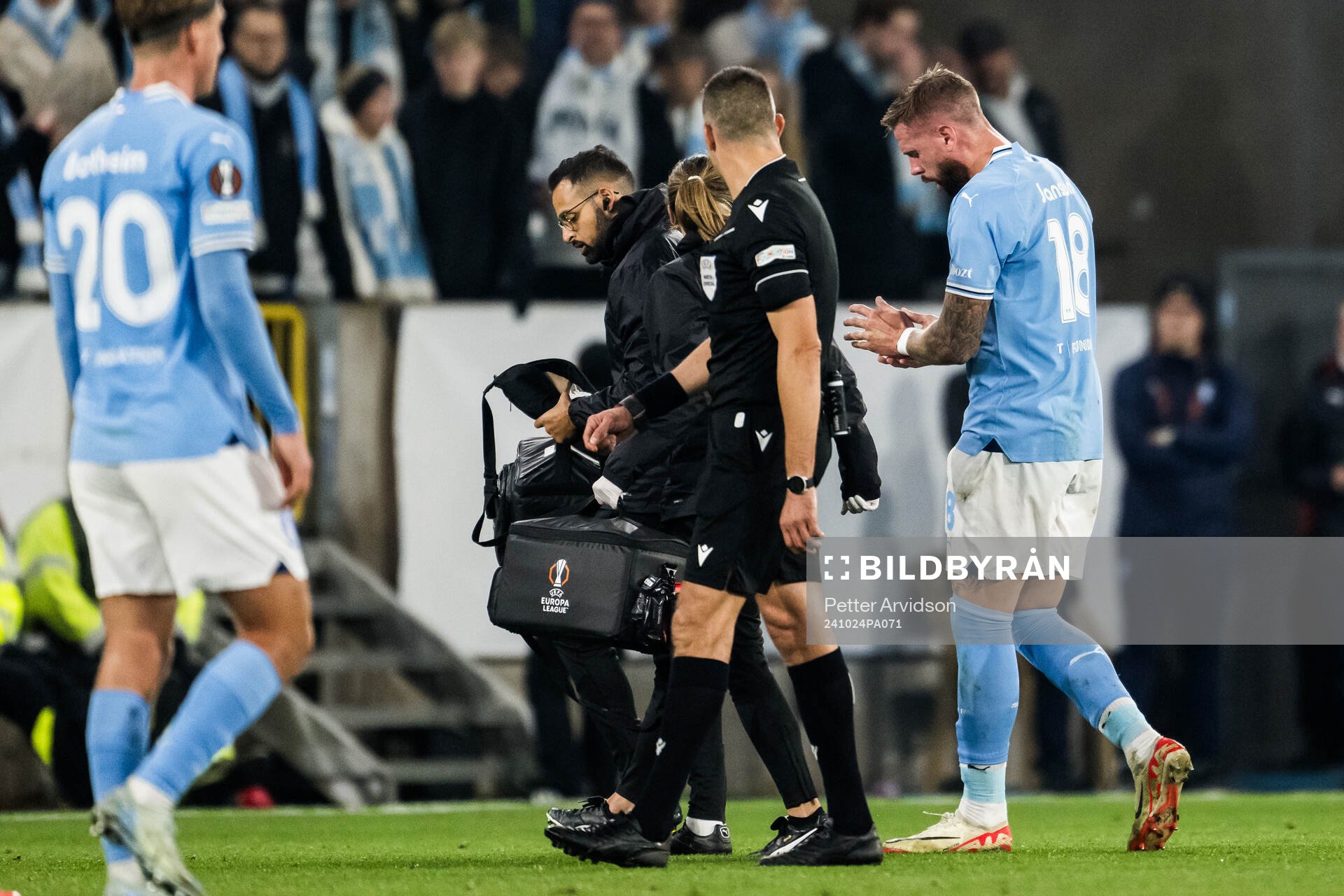Pontus Jansson of Malmö FF in pain during the UEFA Europa League football match between Malmö FF and Olympiacos on October 24, 2024 in Malmö.