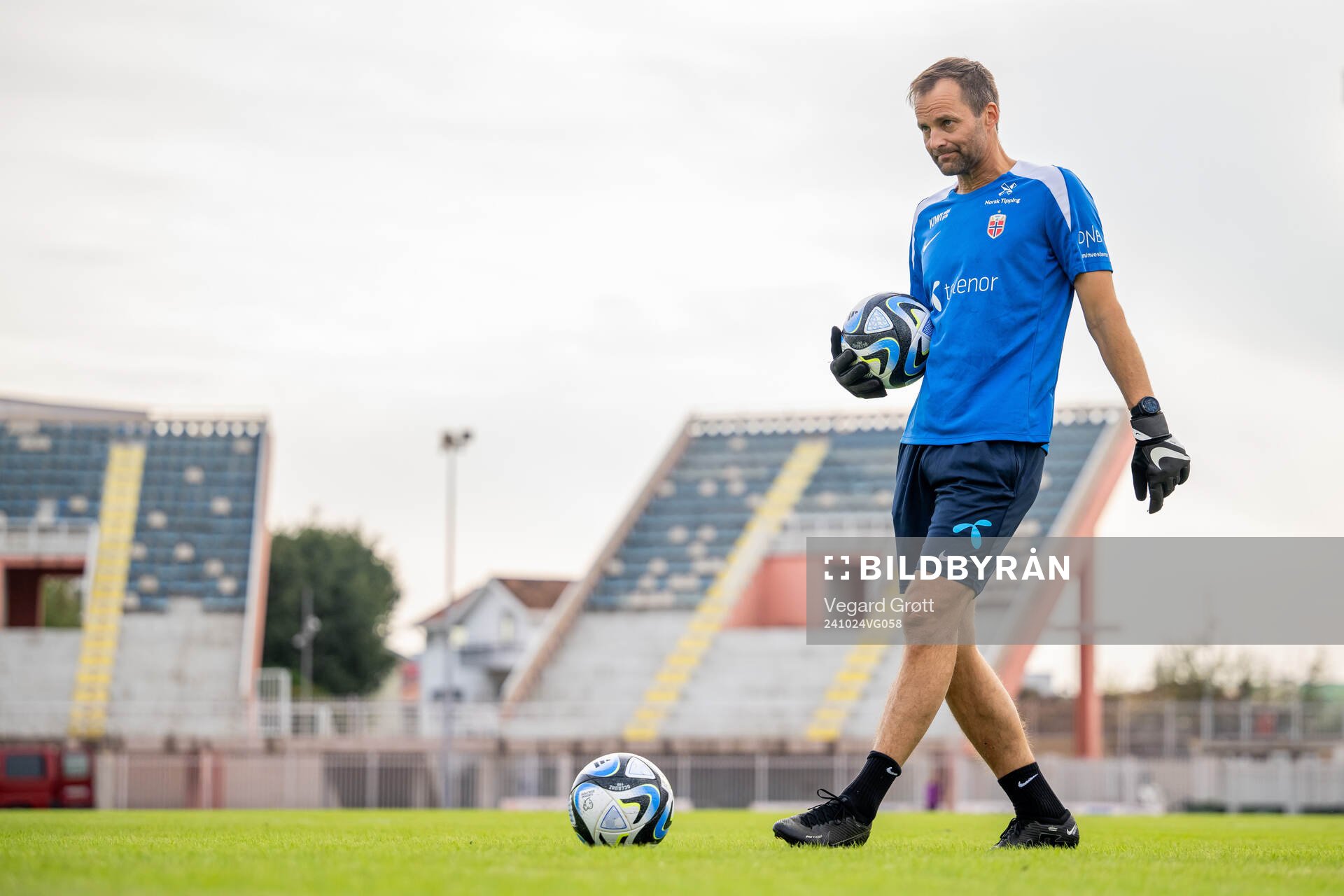Jon Knudsen, goalkeeper coach of the Norwegian women's