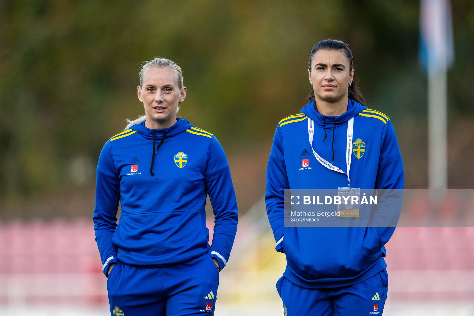 Stina Blackstenius and goalkeeper Zecira Musovic of Sweden