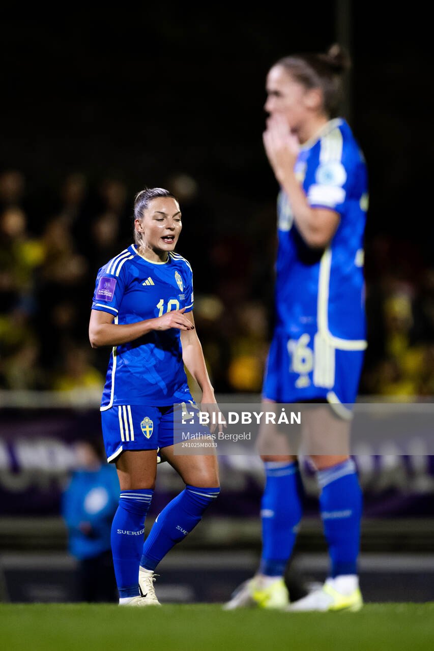 Johanna Rytting Kaneryd and Filippa Angeldahl of Sweden