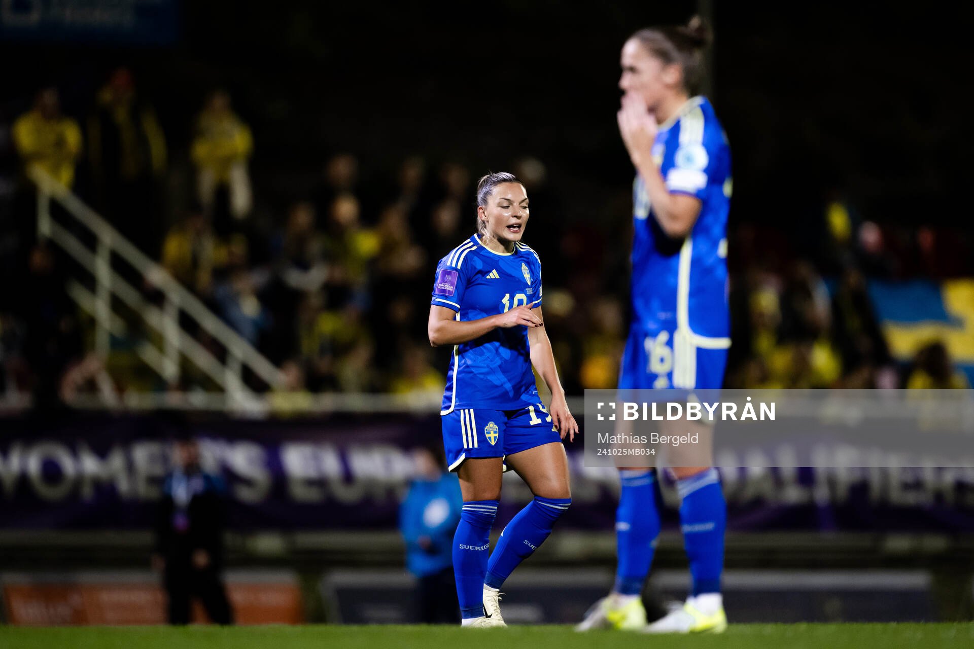 Johanna Rytting Kaneryd and Filippa Angeldahl of Sweden