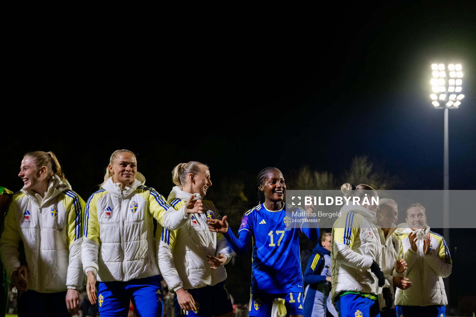 Fridolina Rolfö, Stina Blackstenius and Evelyn Ijeh of