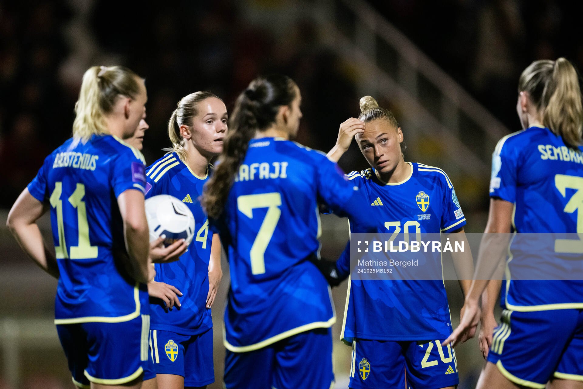 Hanna Lundkvist and Hanna Bennison of Sweden