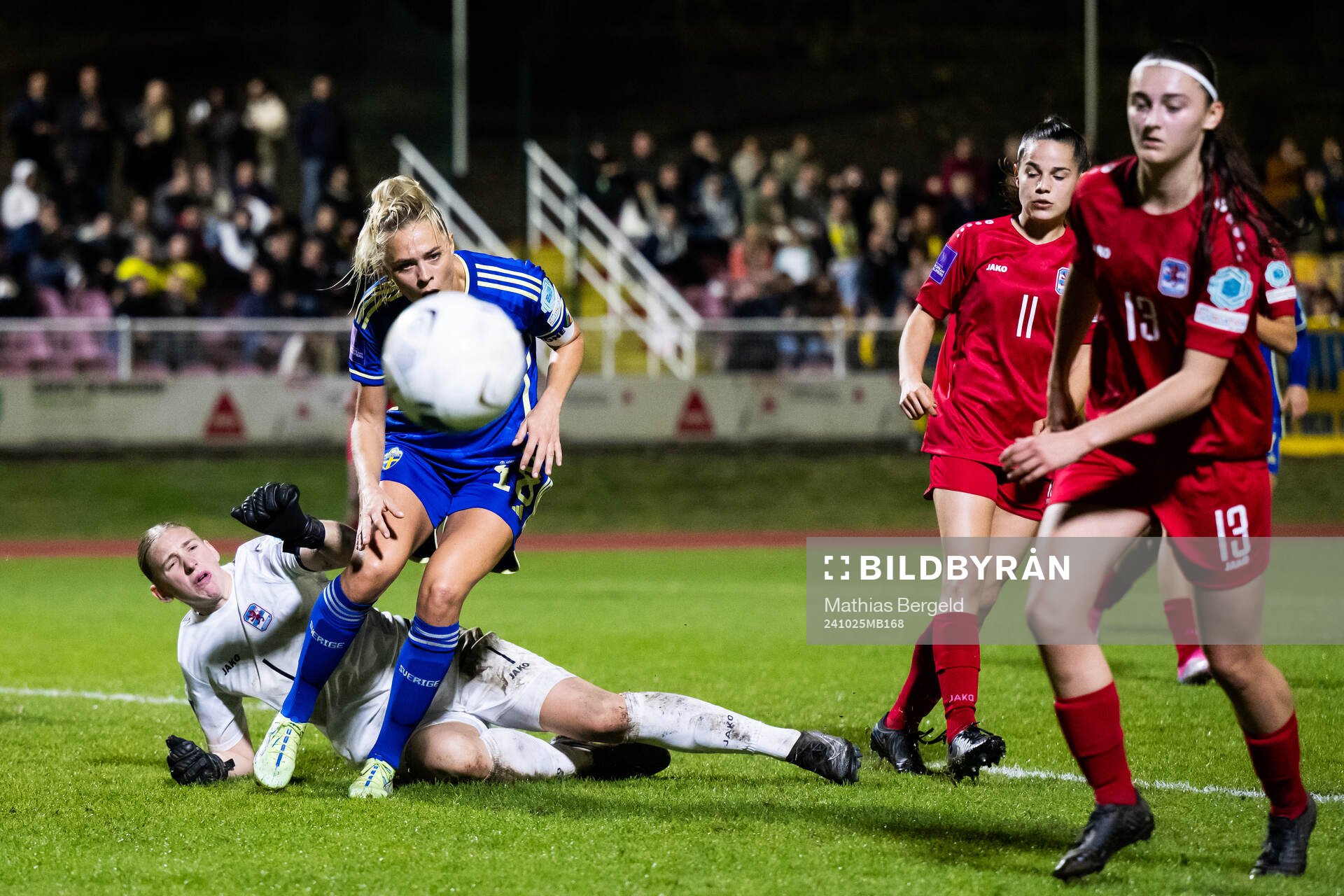 Goalkeeper Lucie Schlime of Luxembourg and Fridolina Rolfö