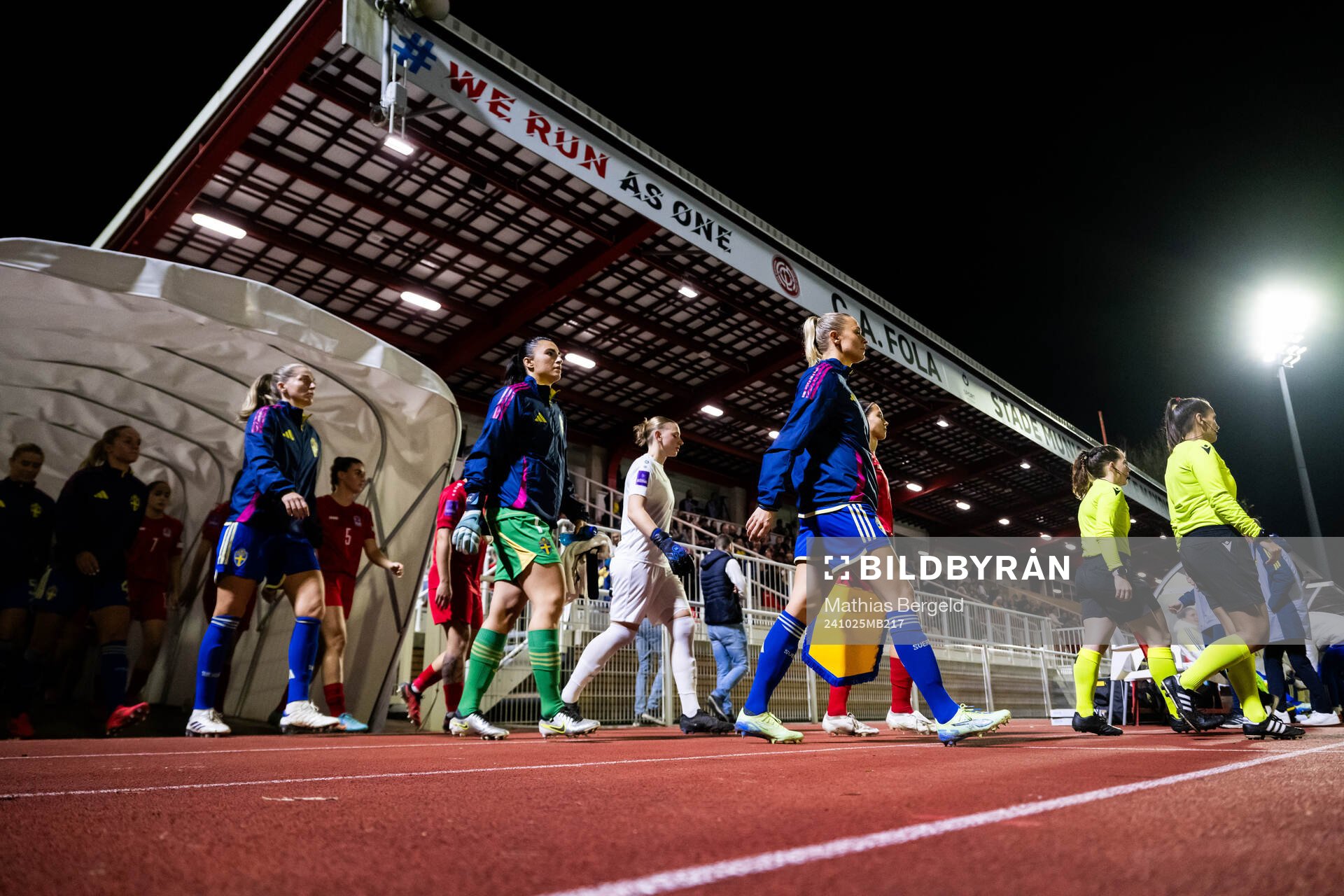 Linda Sembrant, goalkeeper Zecira Musovic and Fridolina