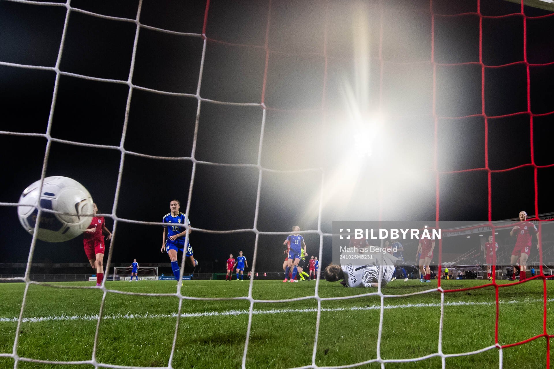 Johanna Rytting Kaneryd of Sweden scores 0-2 behind