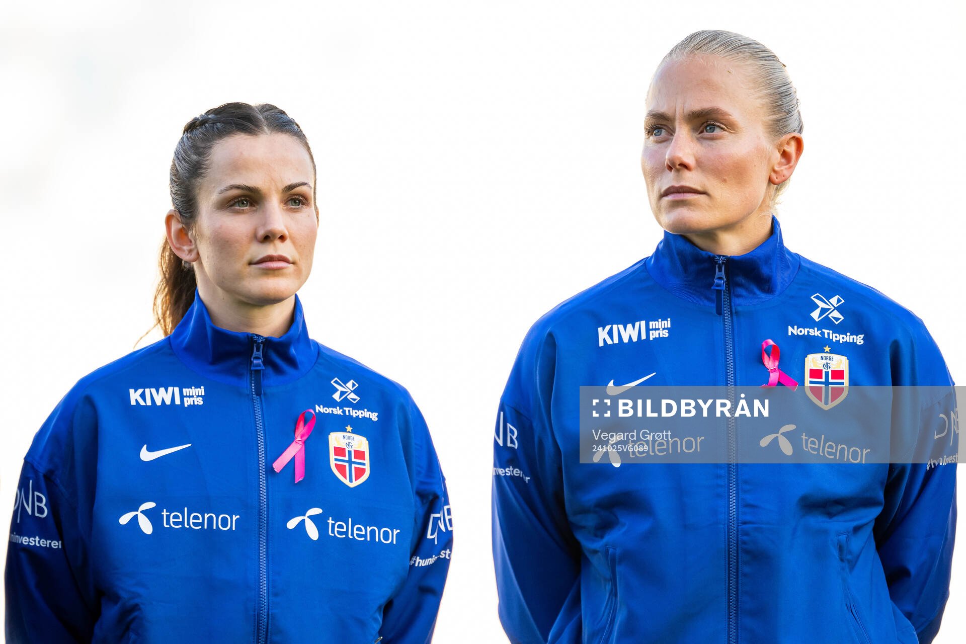 Tuva Hansen and Guro Bergsvand of Norway line up