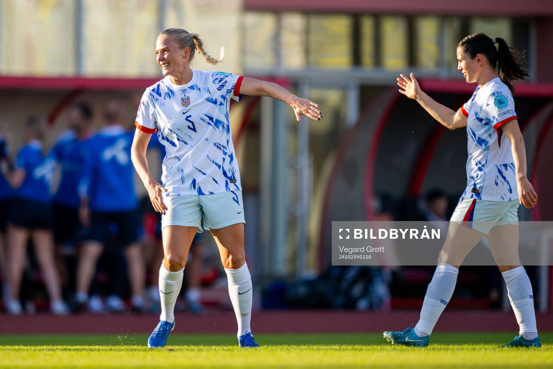 Guro Bergsvand of Norway celebrates with teammate Tuva