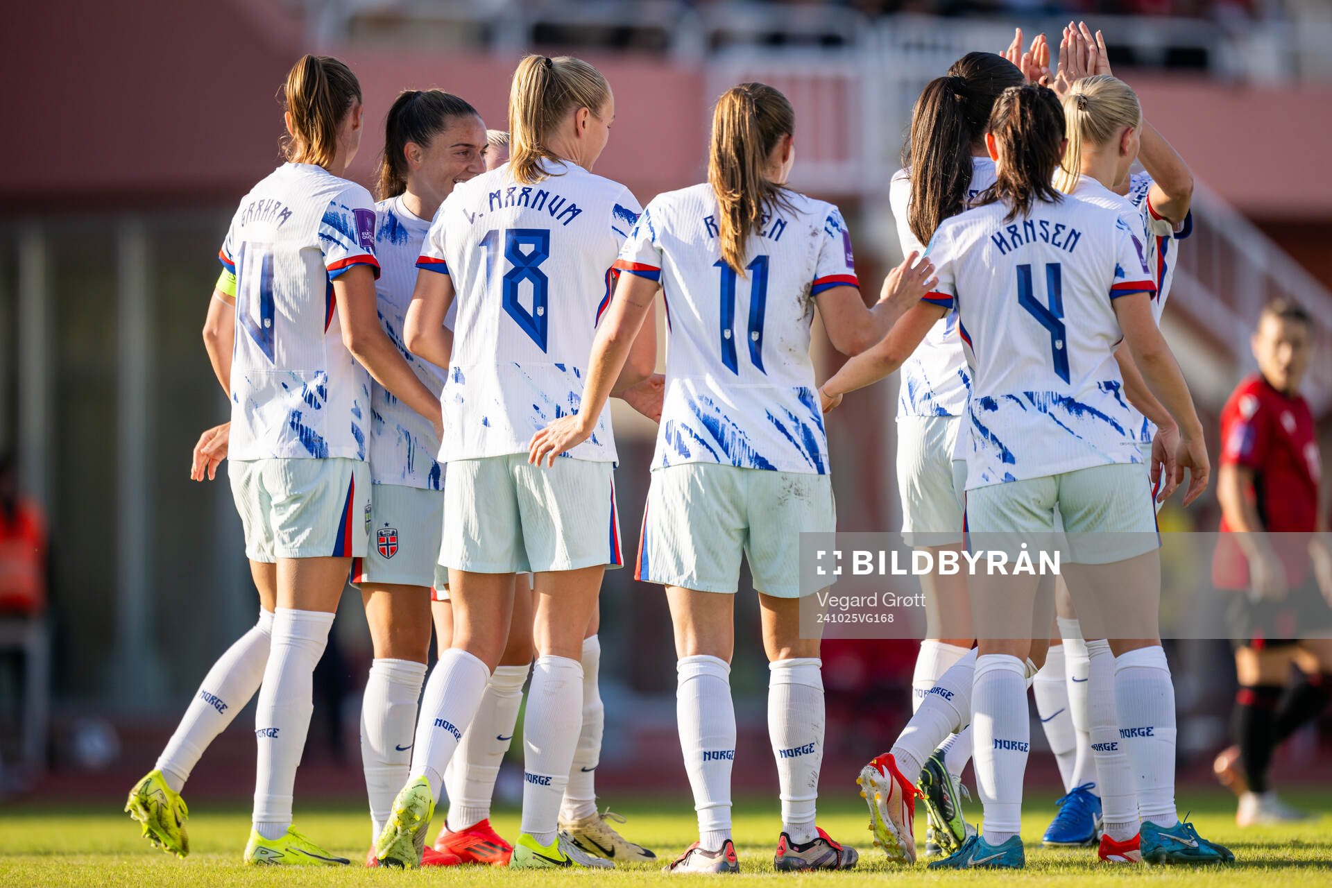 Frida Maanum of Norway celebrates with teammates