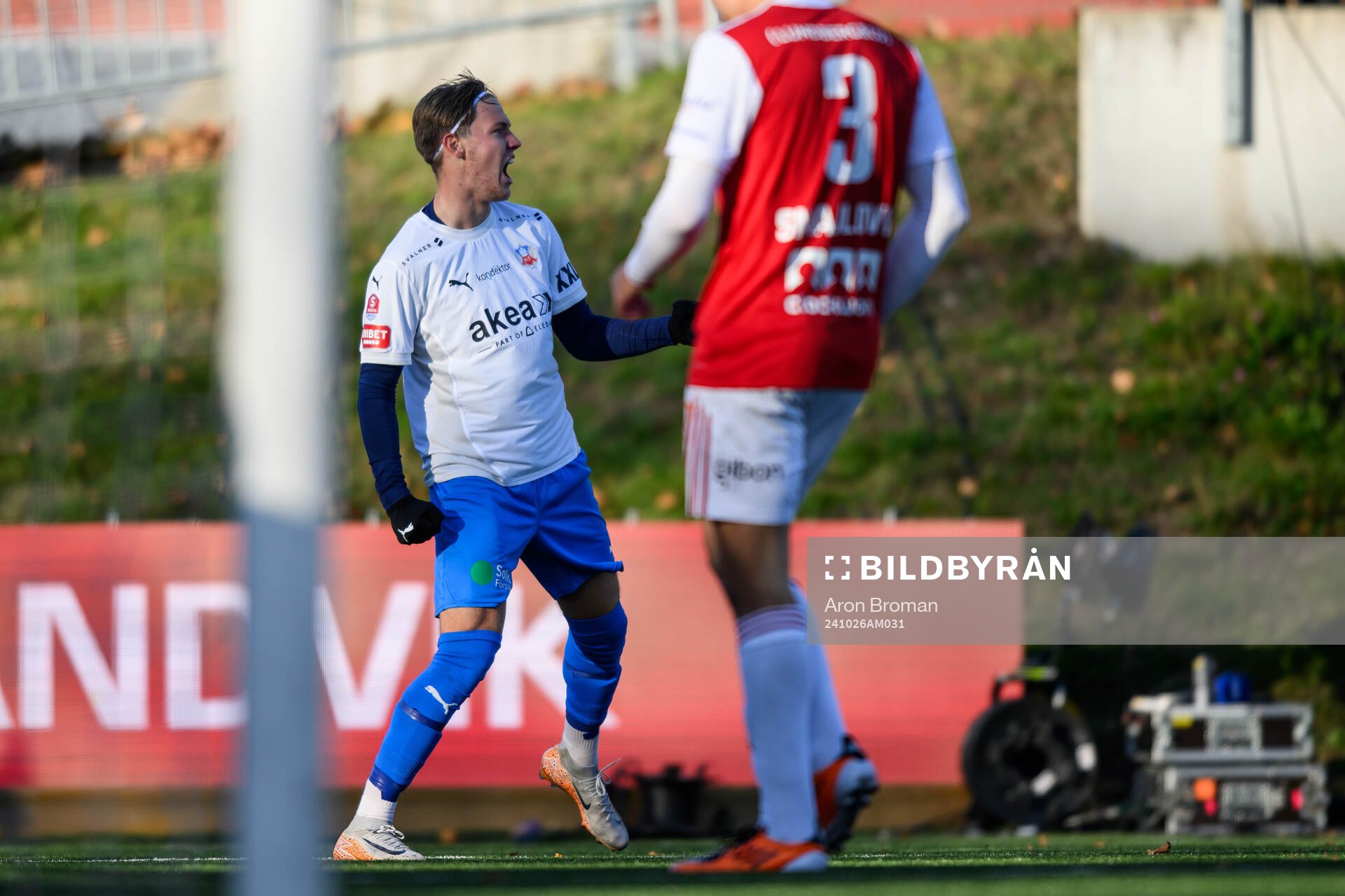 Helsingborgs Taylor Silverholt jublar