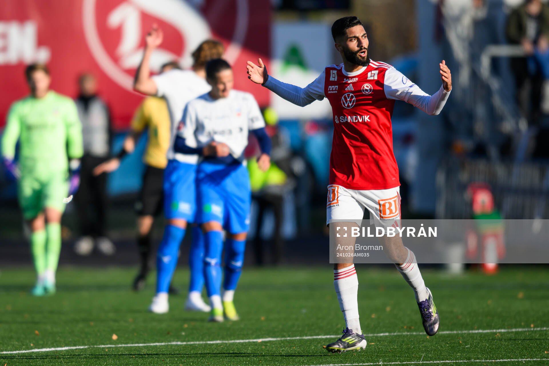 Sandvikens IFs Amin Al-Hamawi jublar