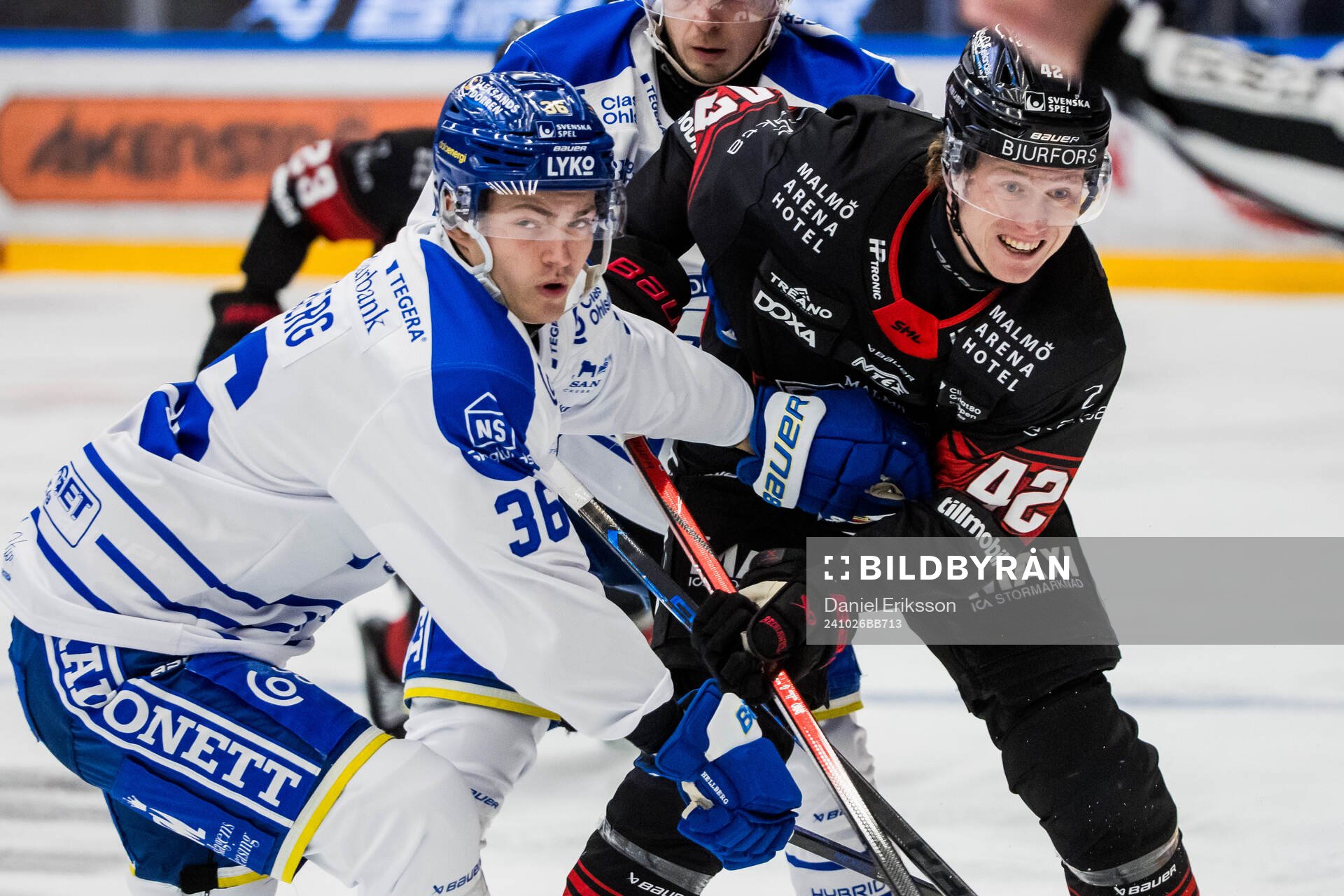 Leksands Hannes Hellberg och Malmö Redhawks Robin Salo