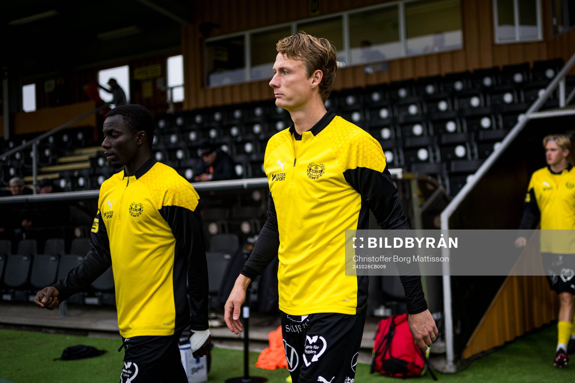 Mjällbys Abdoulie Manneh och Alexander Johansson