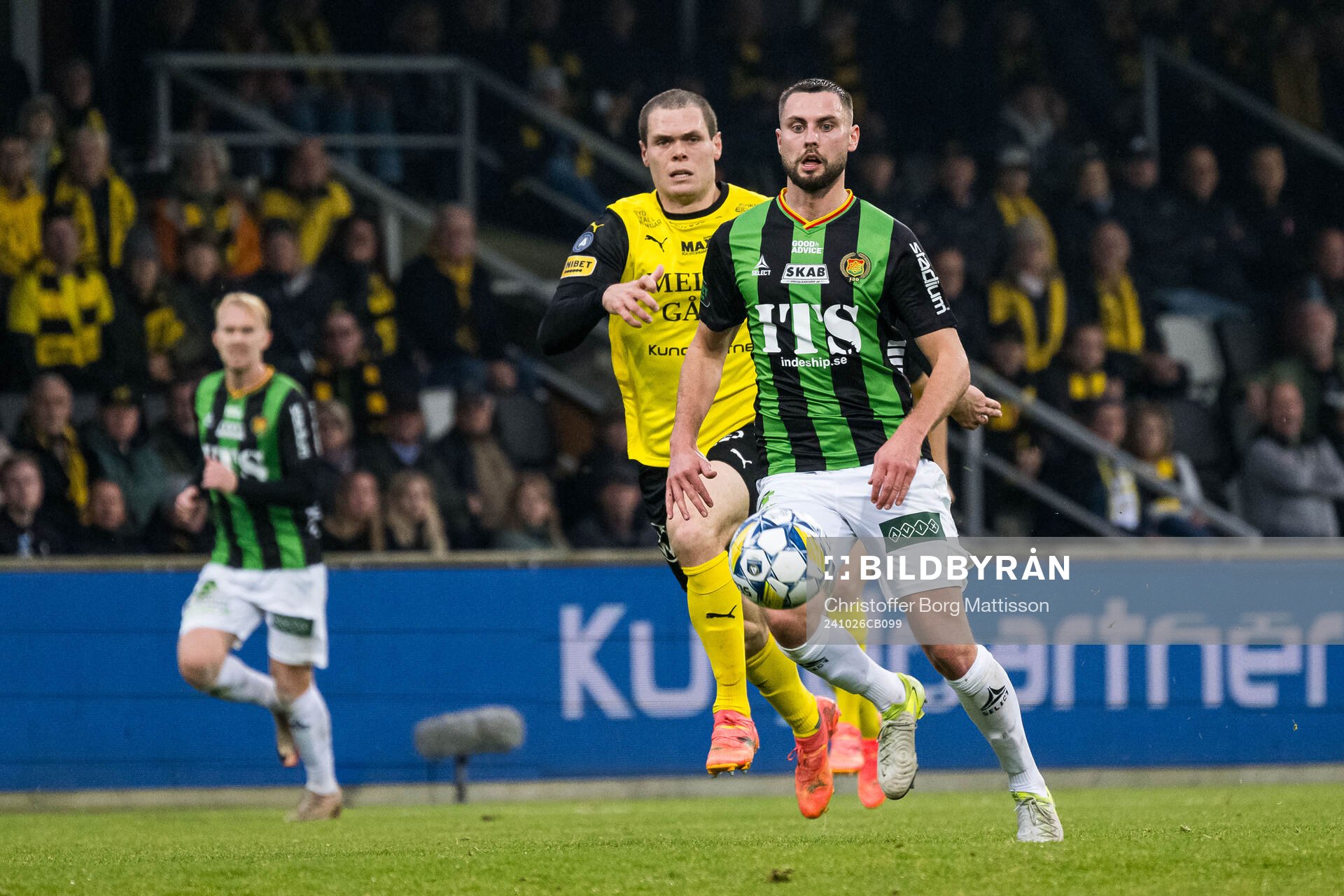 Mjällbys Jacob Bergström och GAISs Axel Norén