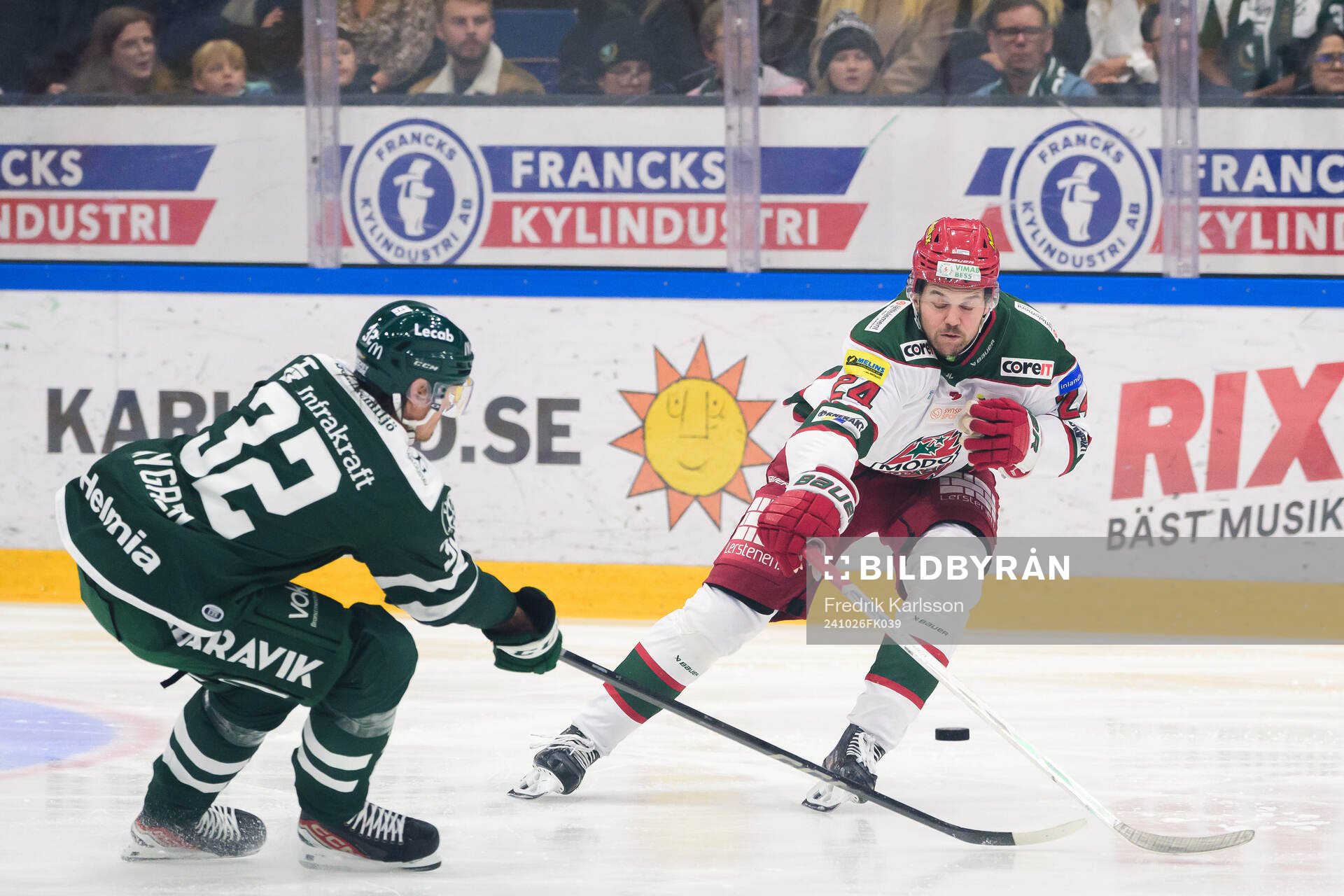 Färjestads Magnus Nygren och Modos Måns Carlsson