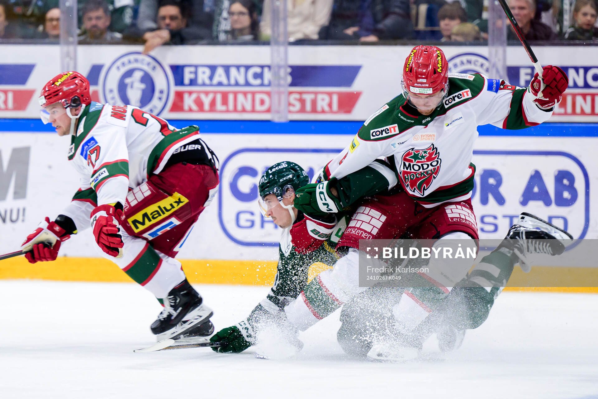 Modos Mattias Norlinder och Paul Ladue mot Färjestads