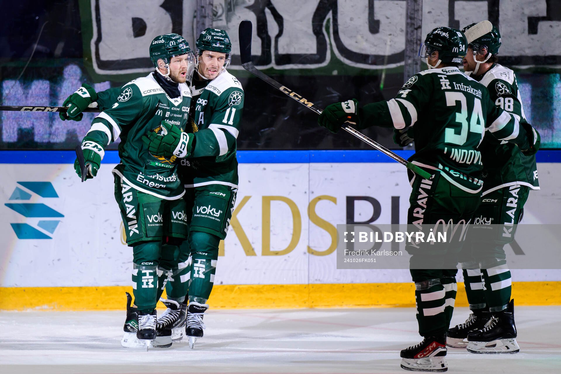 Färjestads Axel Bergkvist och Joakim Nygård jublar