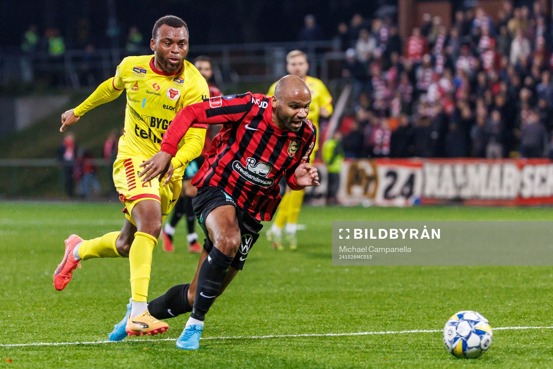 Kalmars Abdussalam Magashy och Brommapojkarnas Serge-Junior