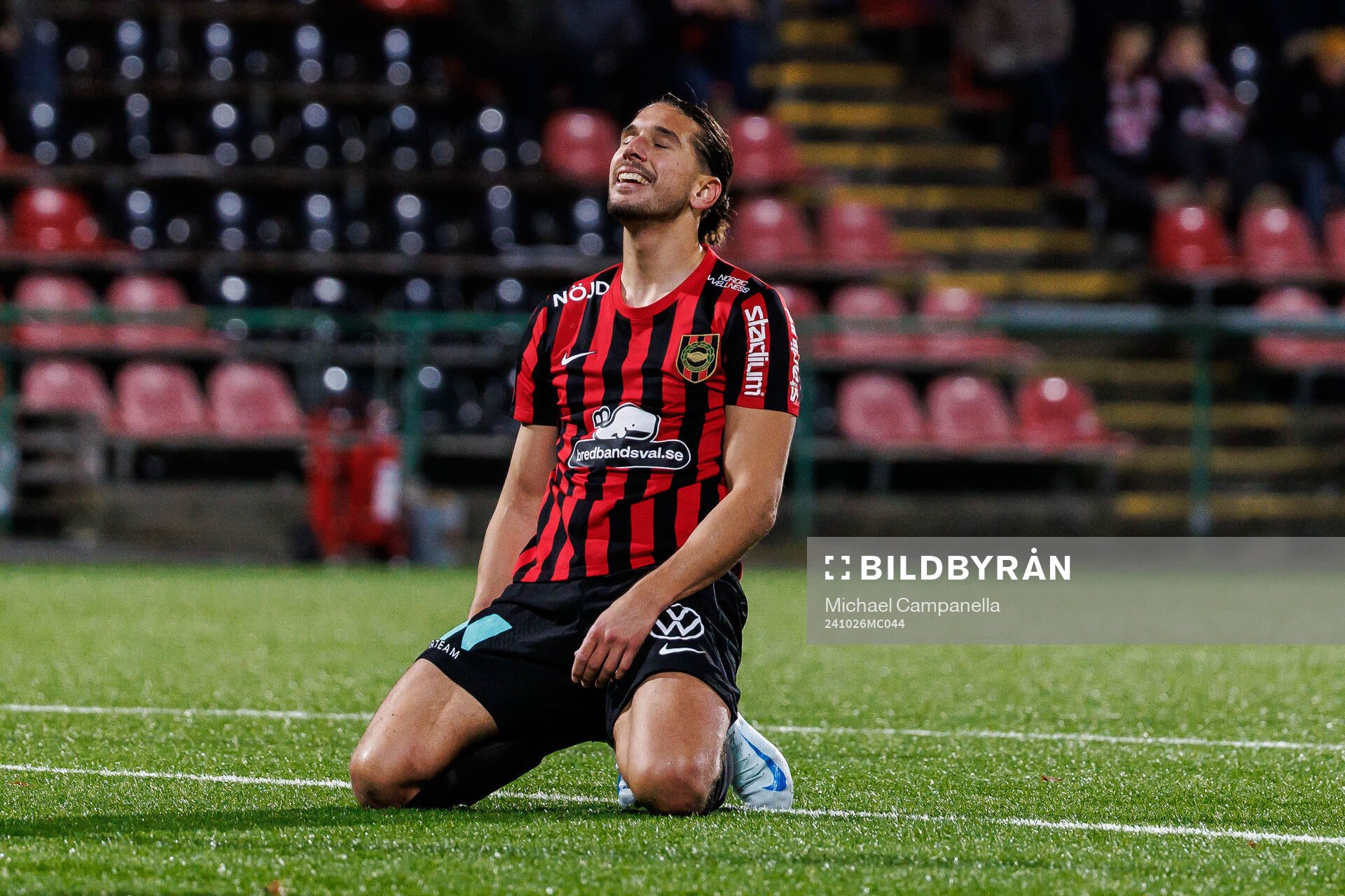 Brommapojkarnas Nikola Vasic deppar
