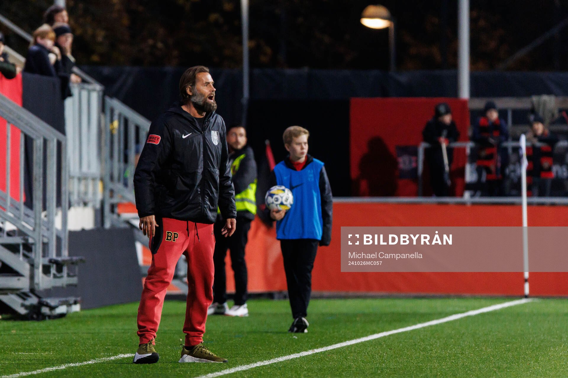 Brommapojkarnas tränare Olof Mellberg