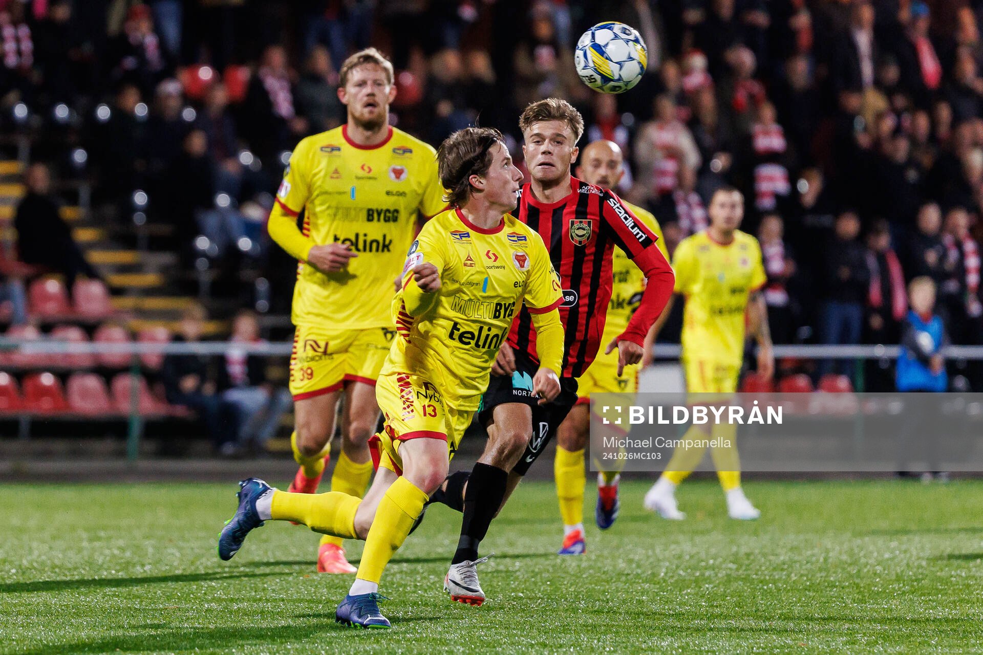 Kalmars Johan Karlsson och Brommapojkarnas Wilmer Odefalk