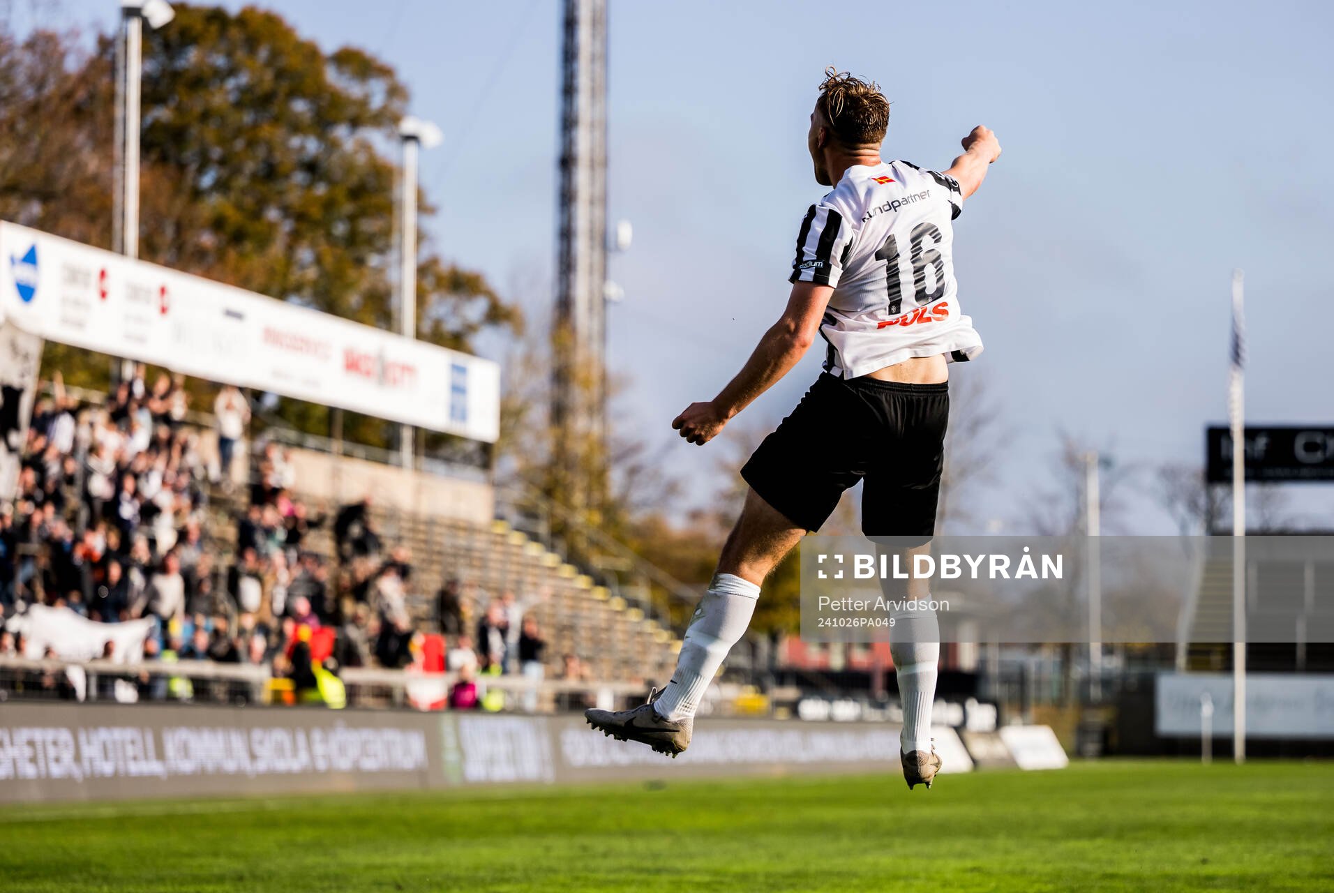 Landskronas Jesper Strid jublar