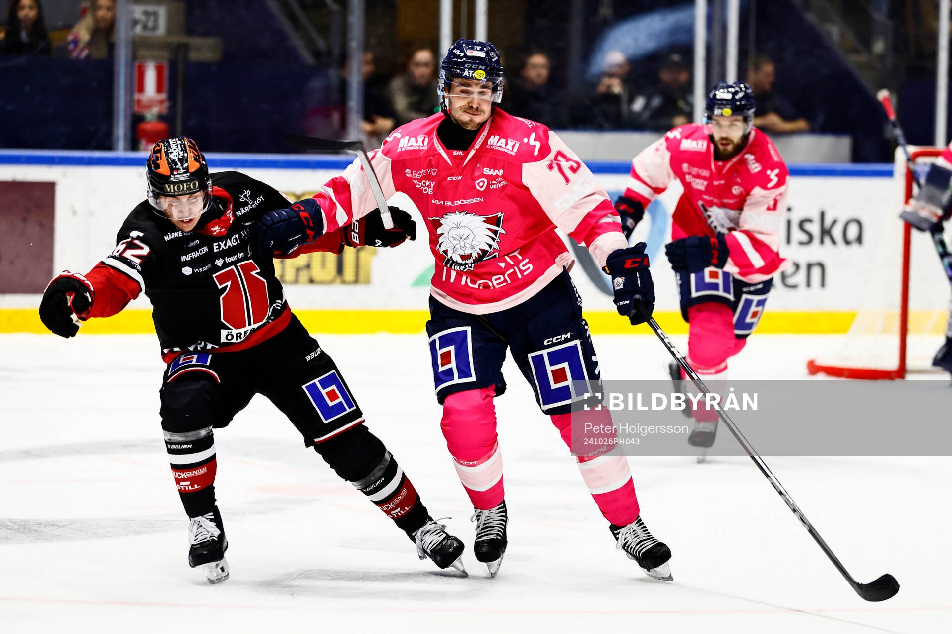 Örebros Robert Leino och Linköpings Nicholas Shore