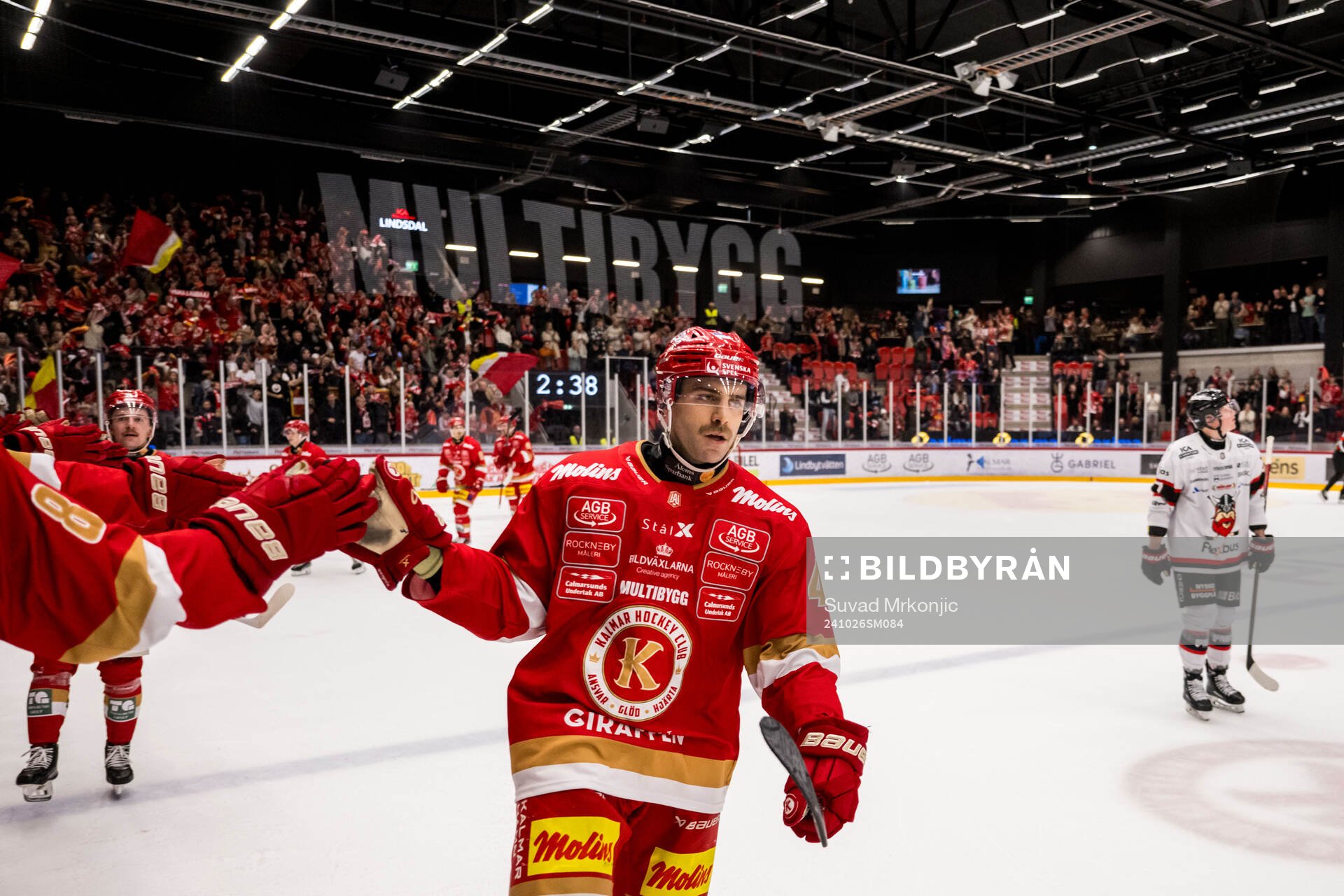 Kalmars Trevor Cosgrove jublar