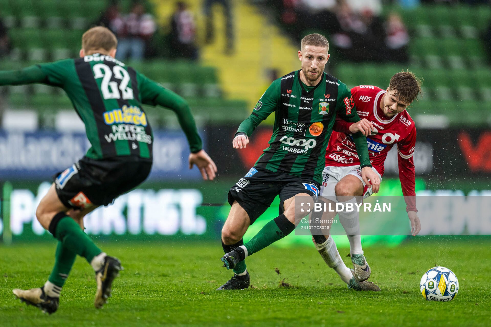 Varbergs Kevin Custovic och Degerfors Kevin Holmén