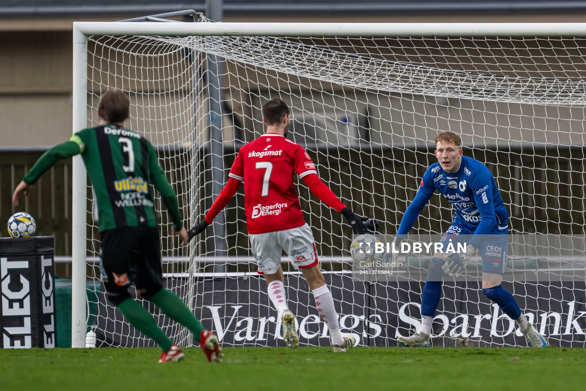 Degerfors målvakt Rasmus Forsell
