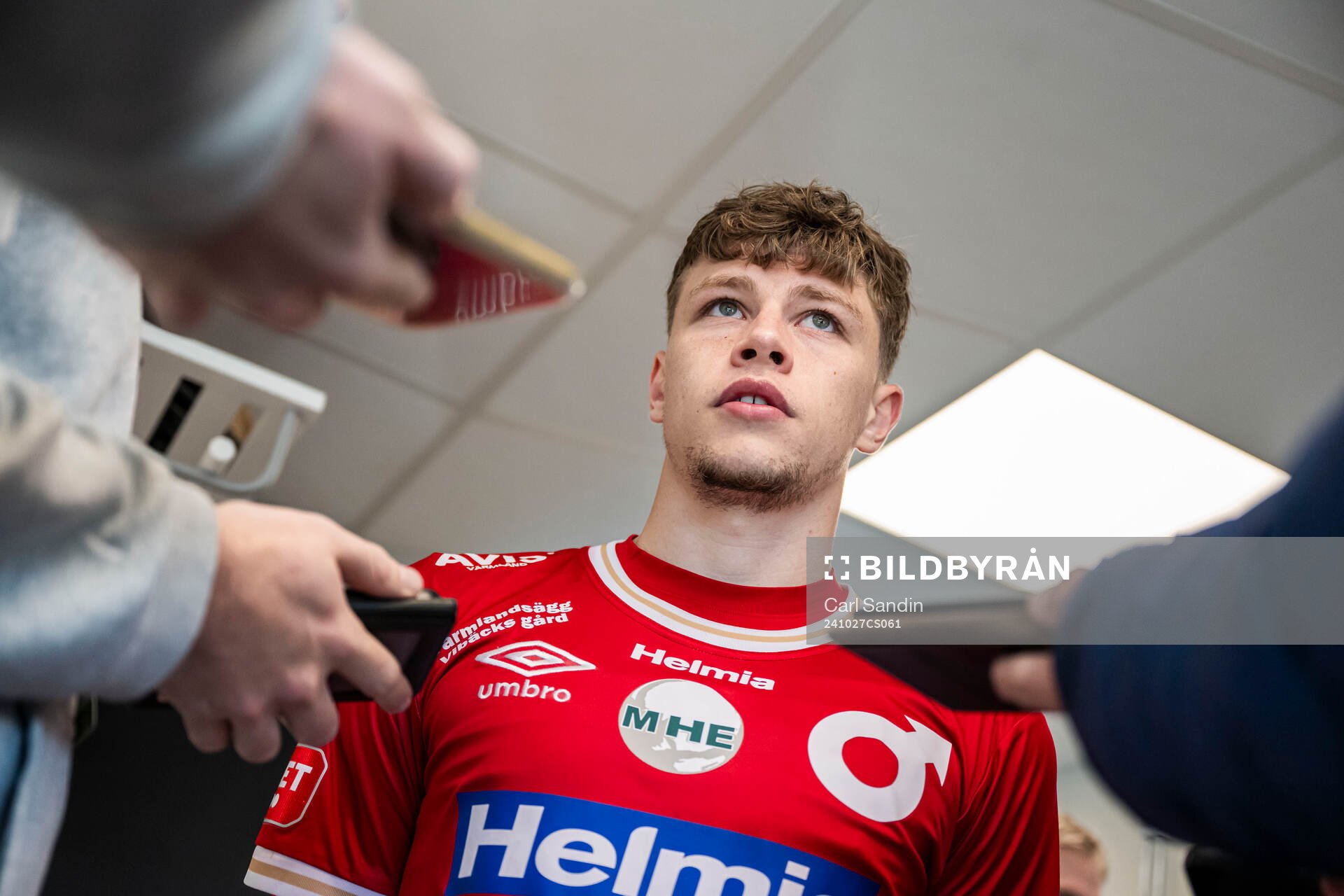 Degerfors Gustav Lindgren i mixade zonen