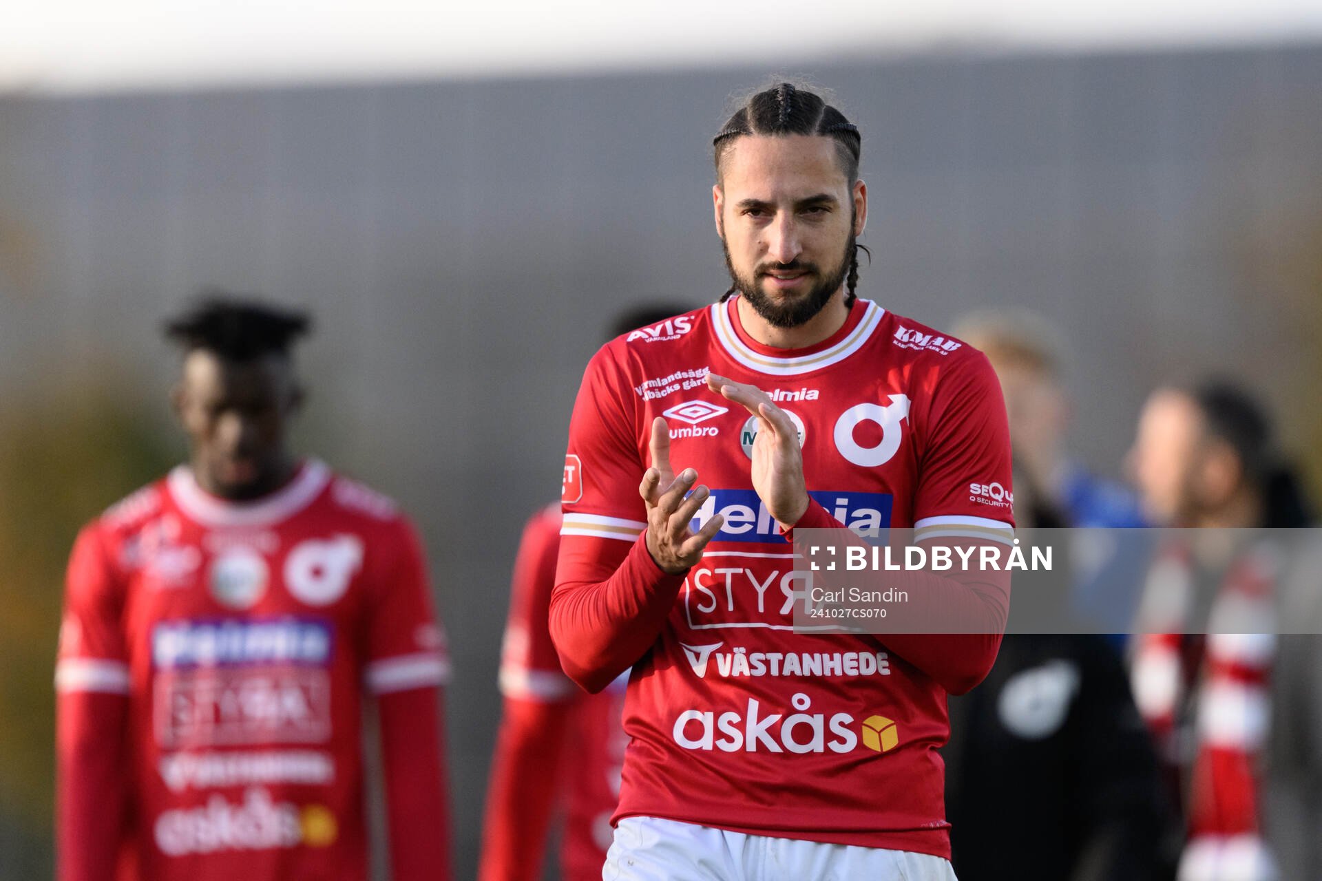 Degerfors Dijan Vukojevic tackar publiken