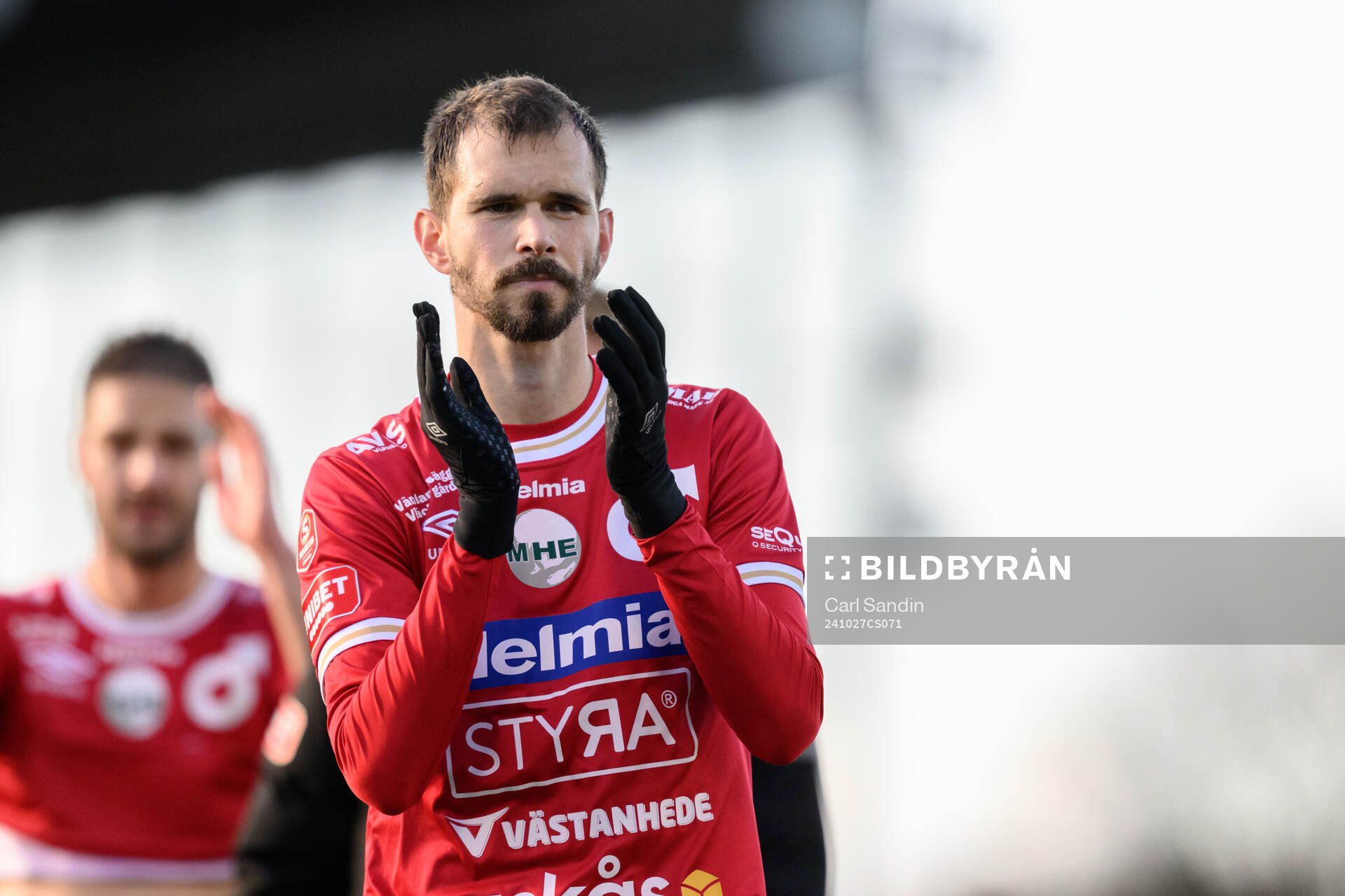 Degerfors Sebastian Ohlsson tackar publiken