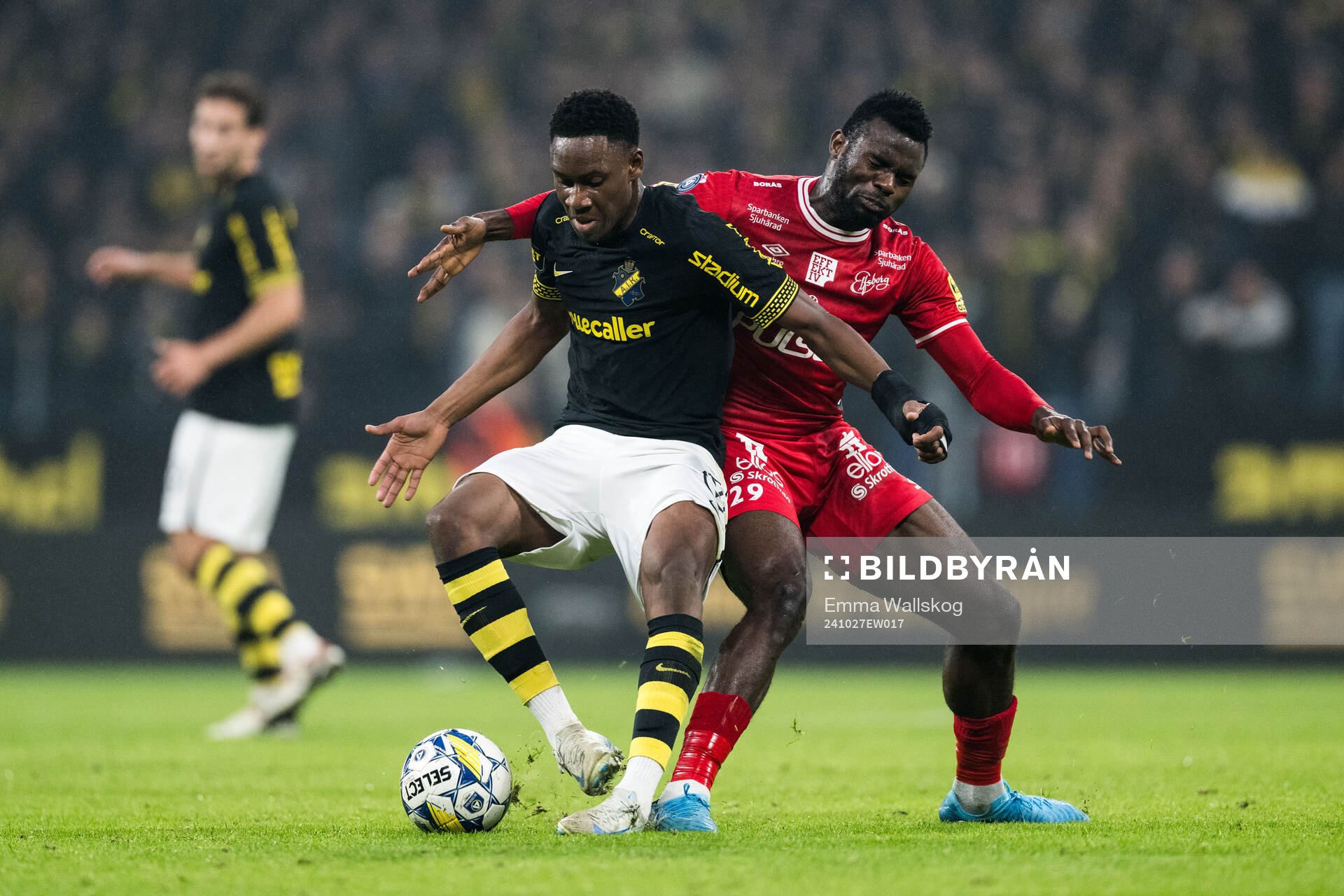 AIKs Mouhamed Lamine Fanne Dabo och Elfsborgs Ibrahim Buhari