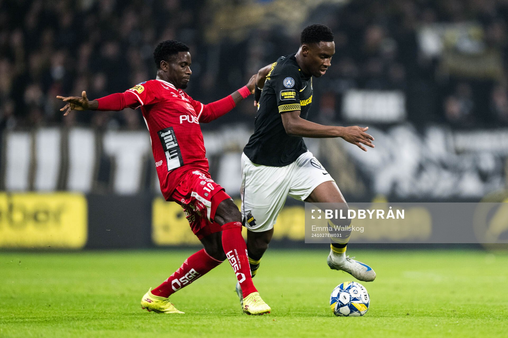 Elfsborgs Michael Baidoo och AIKs Mouhamed Lamine Fanne Dabo