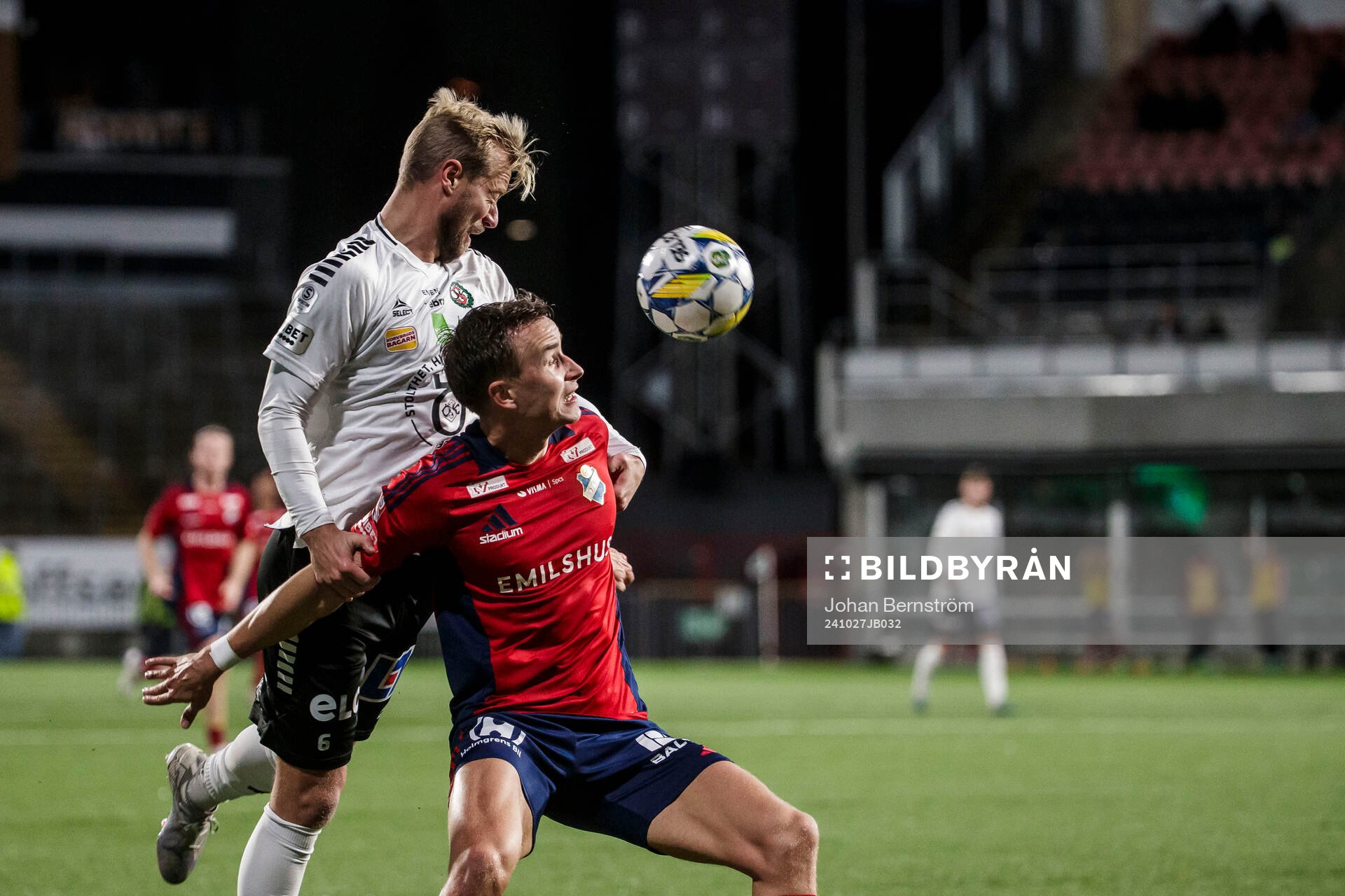 Örebros Sebastian Crona och Östers Jan Martin Hoel