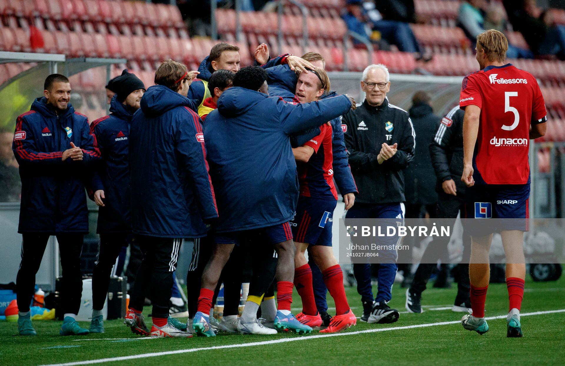 Östers David Seger jublar vid 0-1